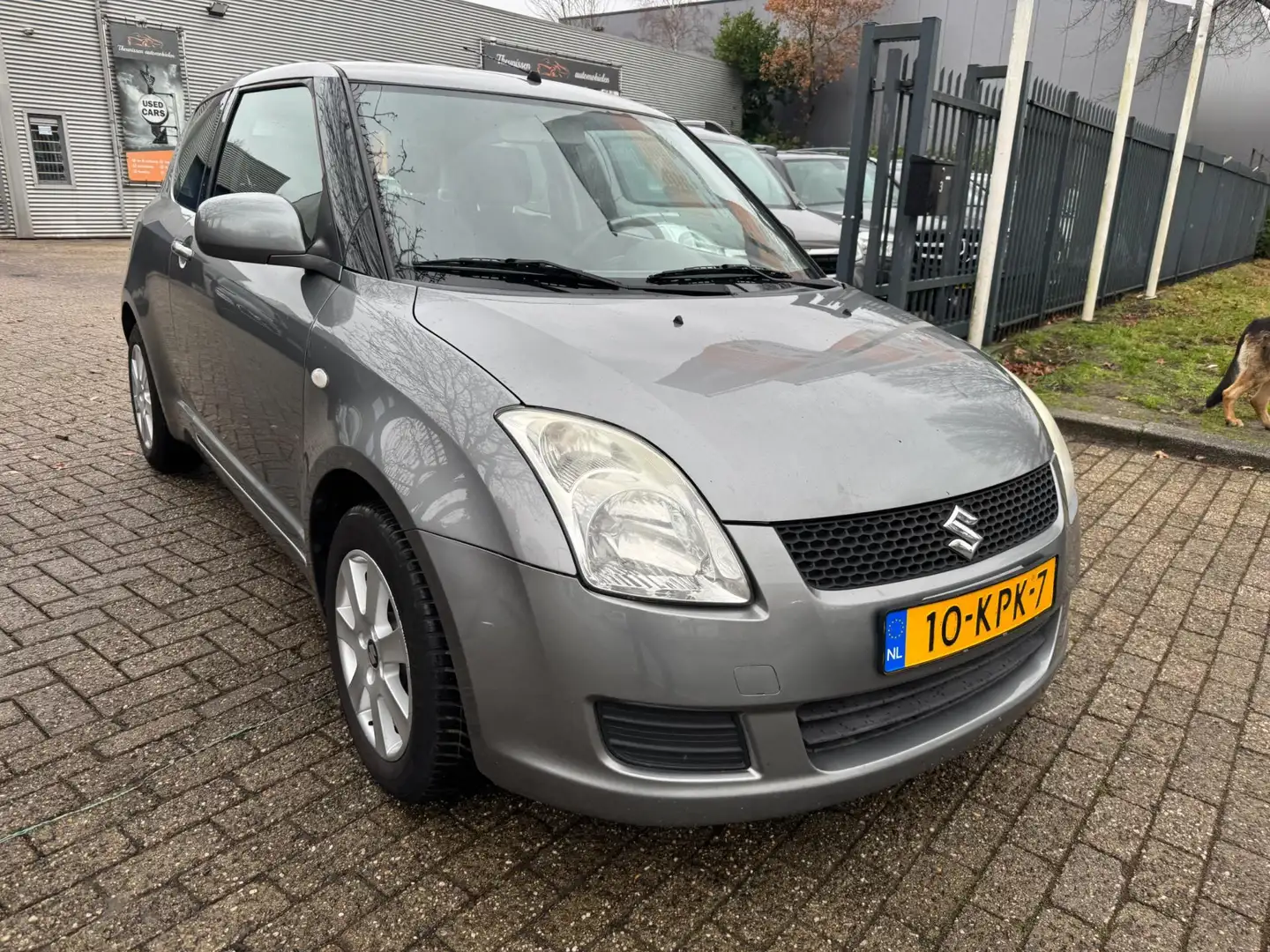 Suzuki Swift 1.3 Comfort Airco, elec pakket, rijd perfect, z.g. Grau - 2