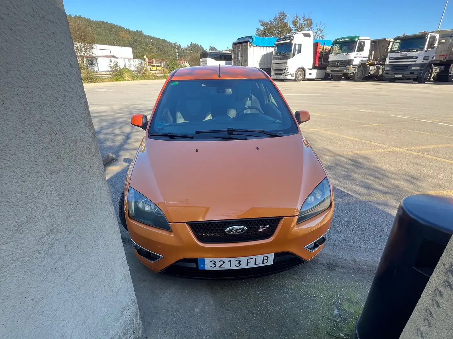 Ford Focus Focus 2.5 ST Racing Orange Racing Orange Orange - 1