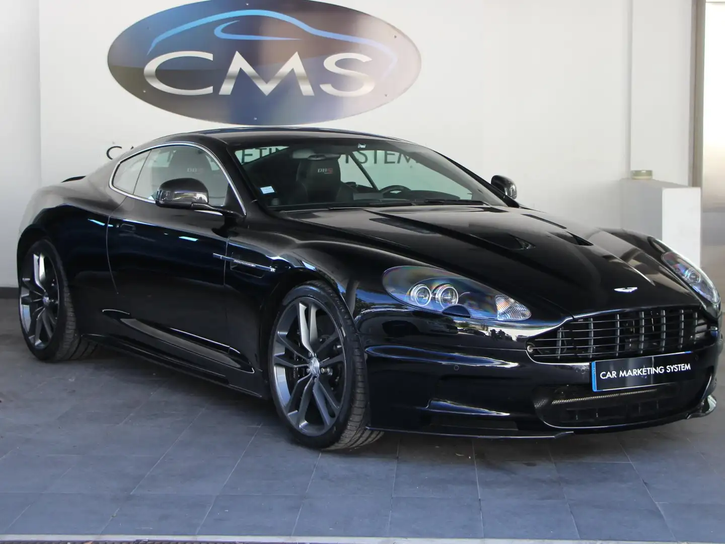 Aston Martin DBS V12 ULTIMATE EDITION 1 OF 100 Noir - 1