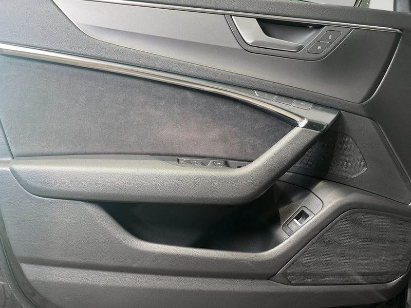Audi A6 Limousine 45 TFSI quattro advanced S-tronic Klima — photo 14