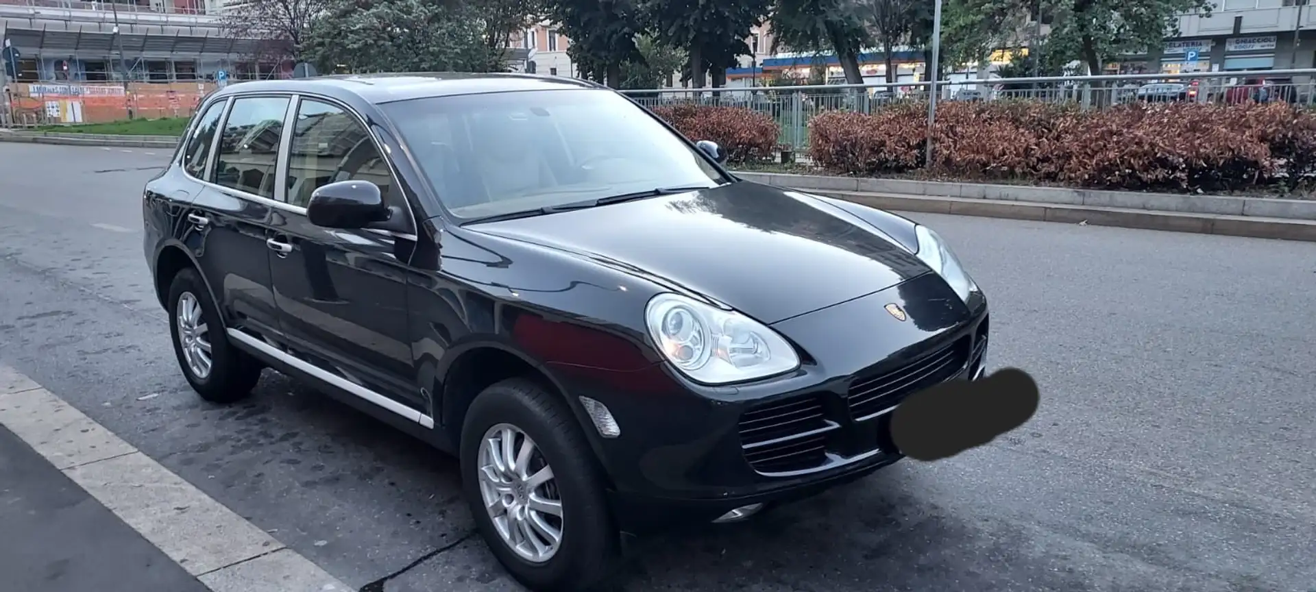 Porsche Cayenne 3.2 V6 - 1