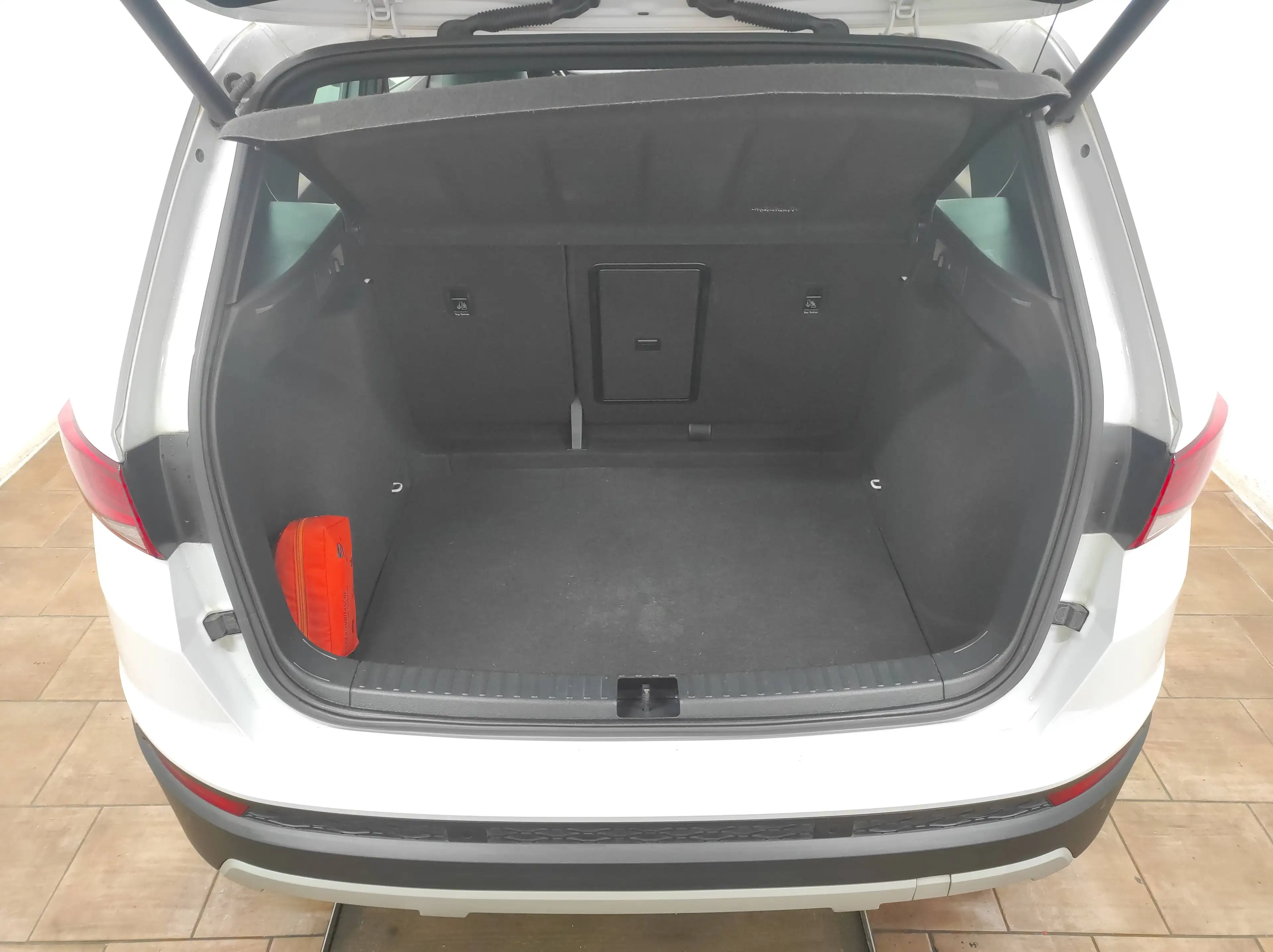 SEAT Ateca 1.5 TSI LED NAVI EURO-6 KAMERA BC TEMP PANO SHZ ZV — photo 14