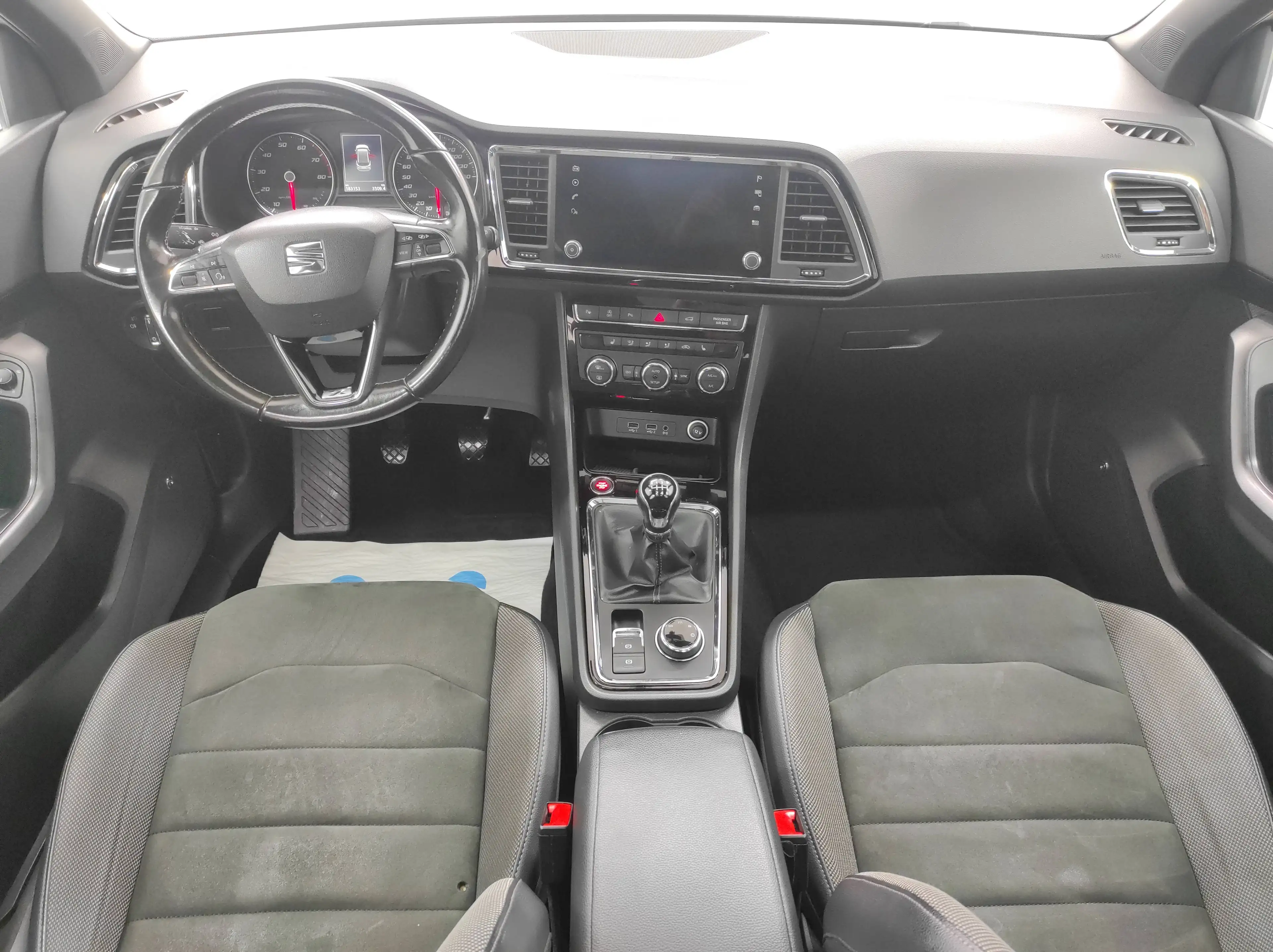 SEAT Ateca 1.5 TSI LED NAVI EURO-6 KAMERA BC TEMP PANO SHZ ZV — photo 12