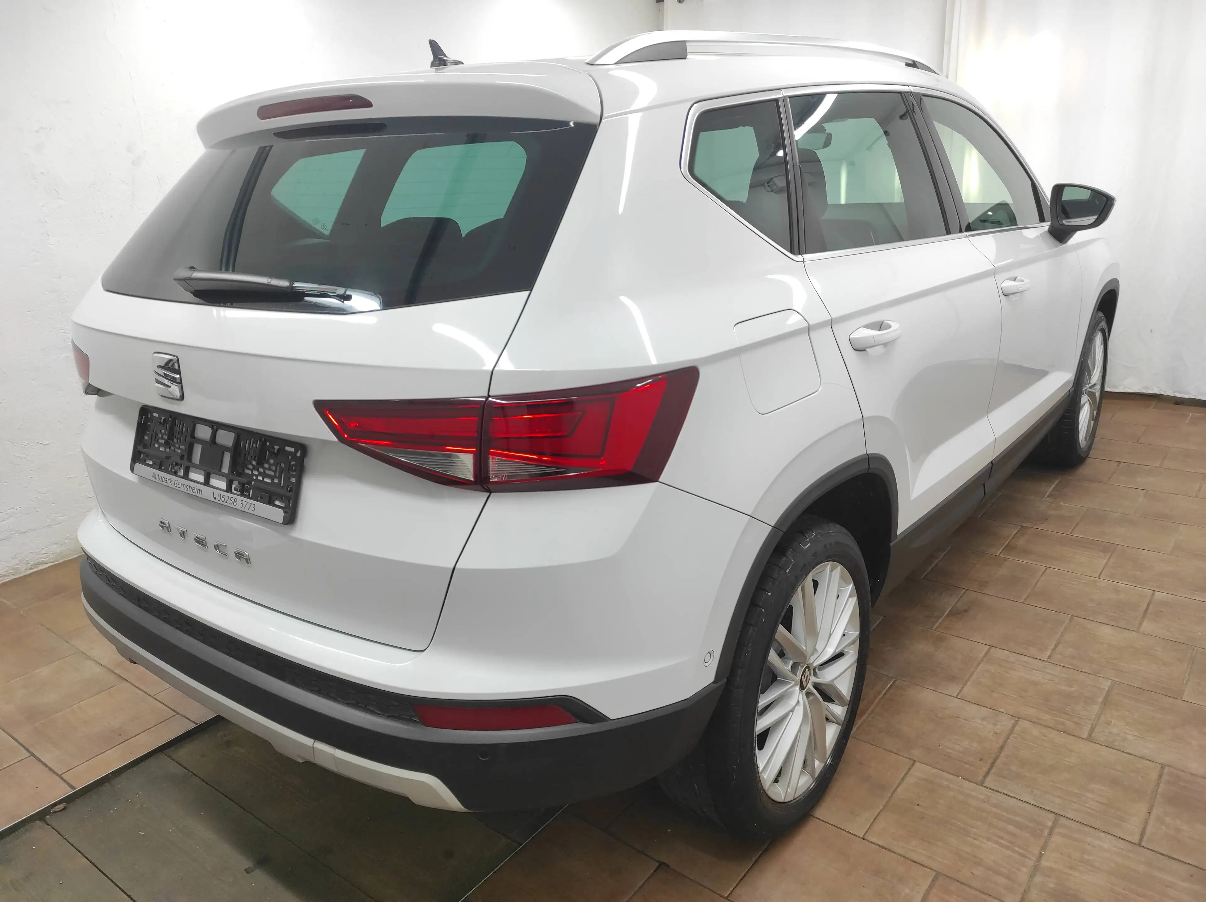 SEAT Ateca 1.5 TSI LED NAVI EURO-6 KAMERA BC TEMP PANO SHZ ZV — photo 7