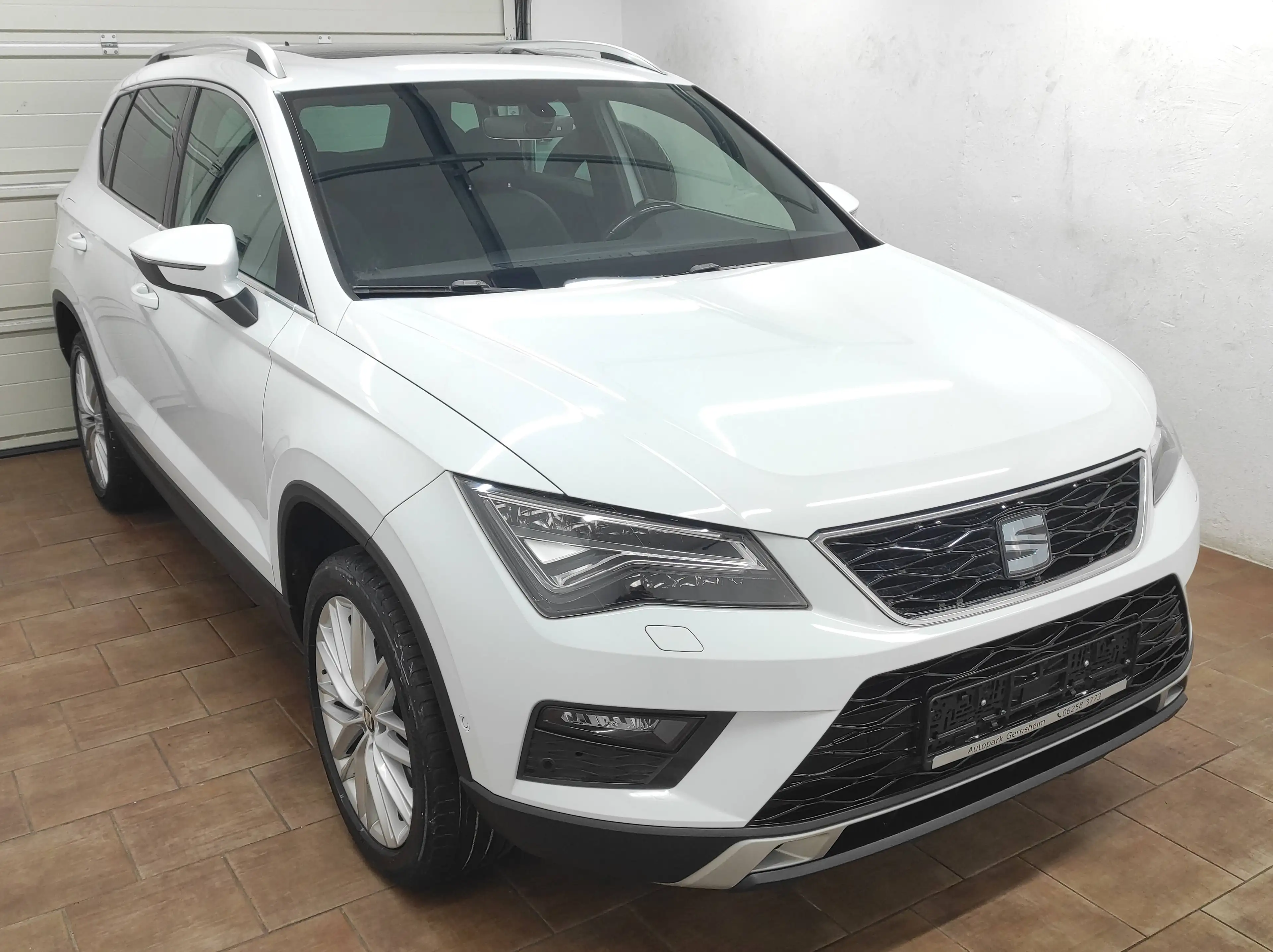 SEAT Ateca 1.5 TSI LED NAVI EURO-6 KAMERA BC TEMP PANO SHZ ZV — photo 3