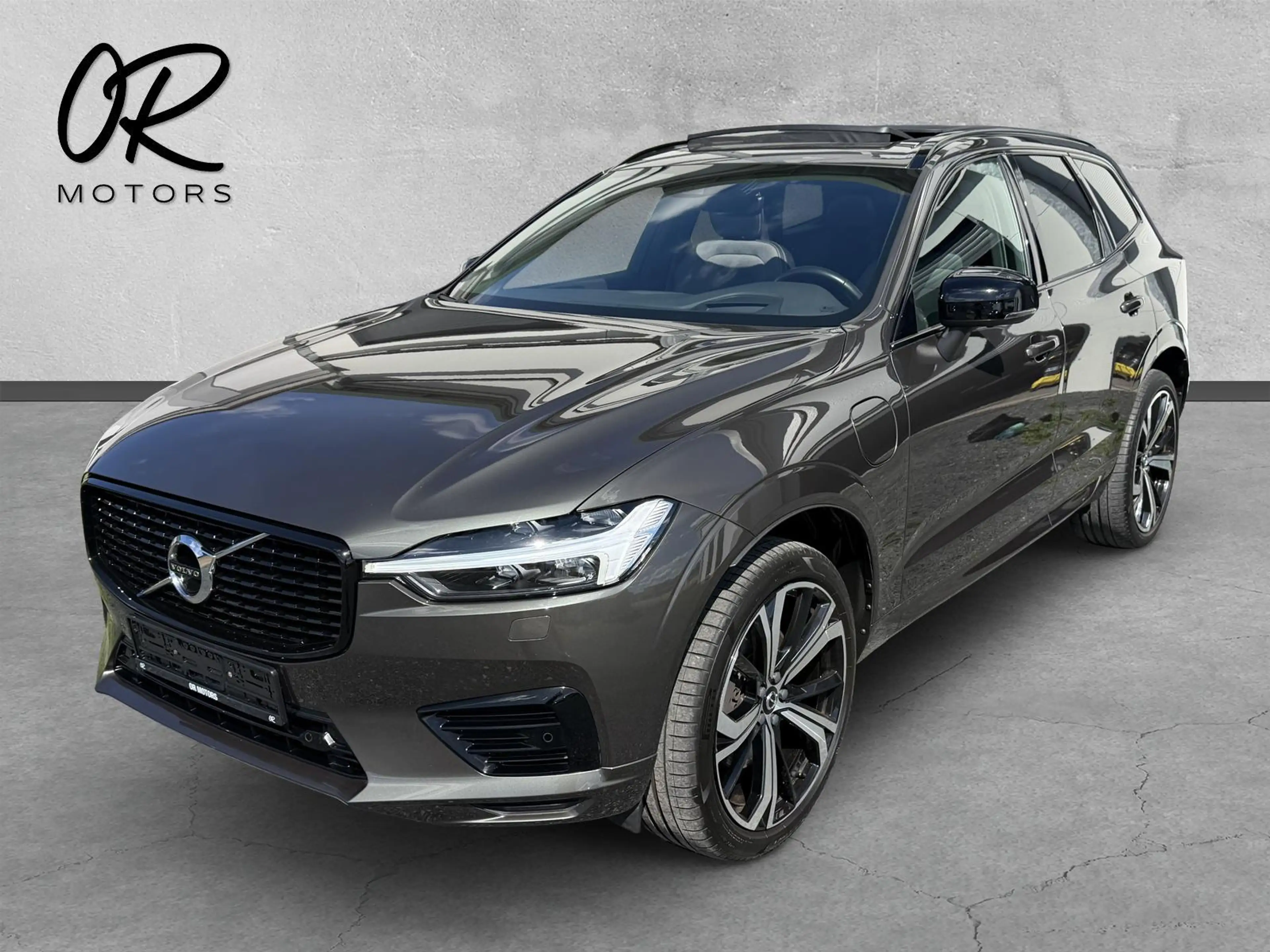 Volvo XC60 R Design  Plug-In Hybrid AWD HUD*HARMAN-KAR
