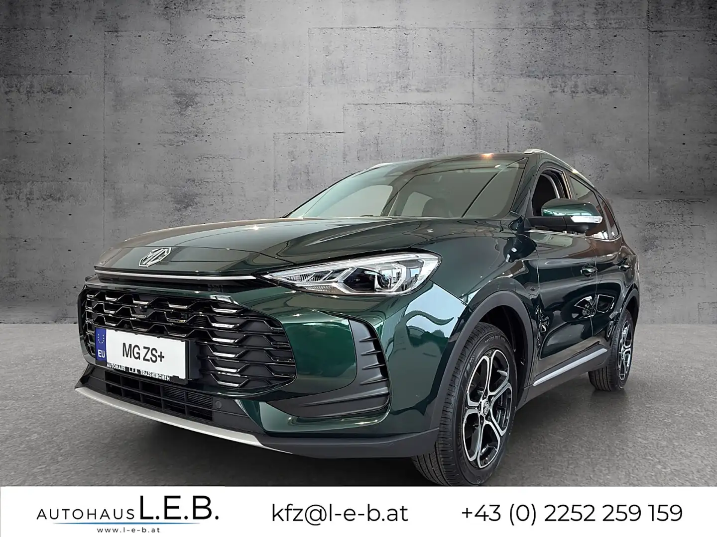 MG ZS 1.5 Deluxe Grün - 1
