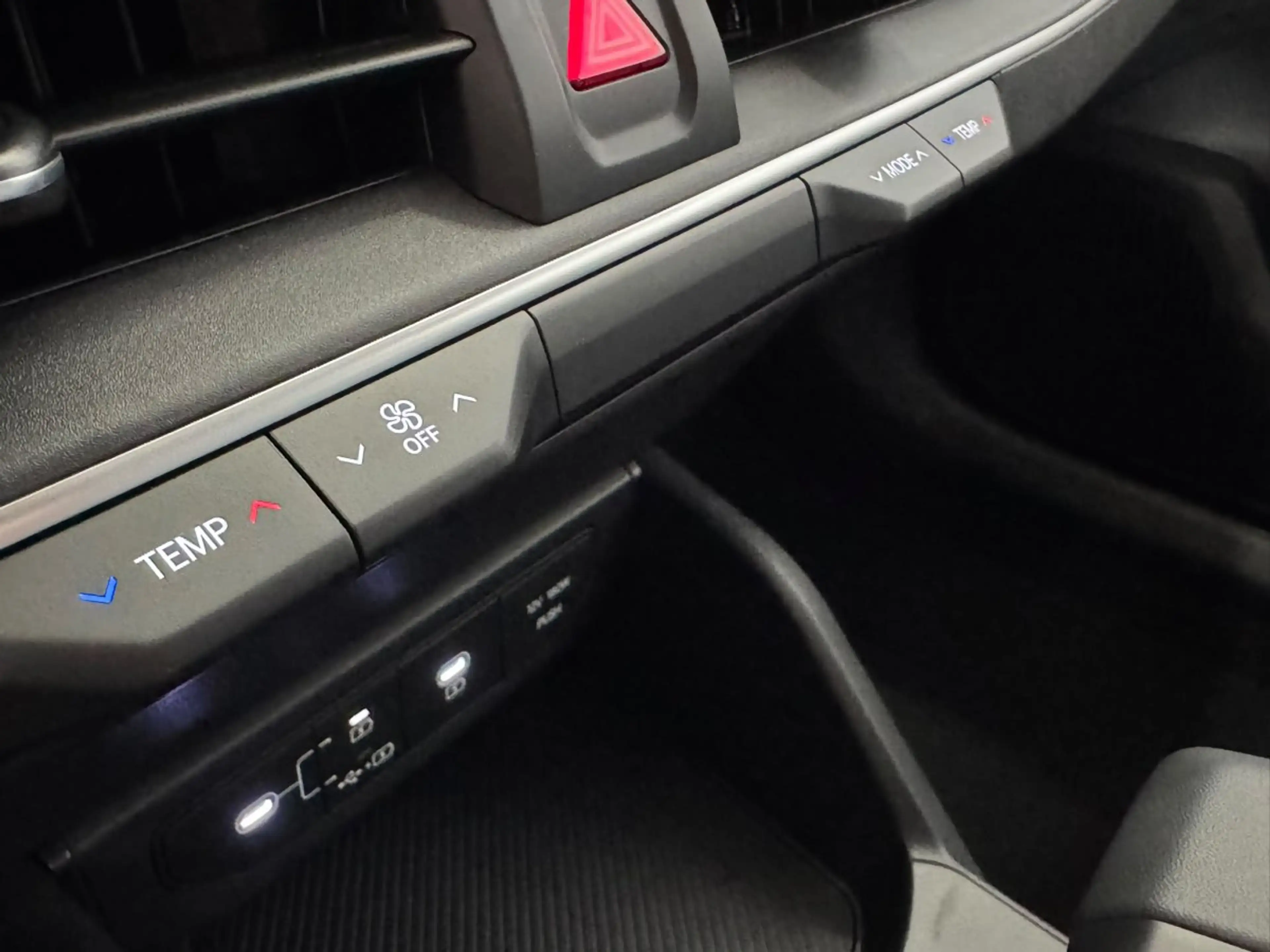 Kia K4 1.6 7DCT 150PS Spin/Vision SHZ+LKHZ+LED — photo 34