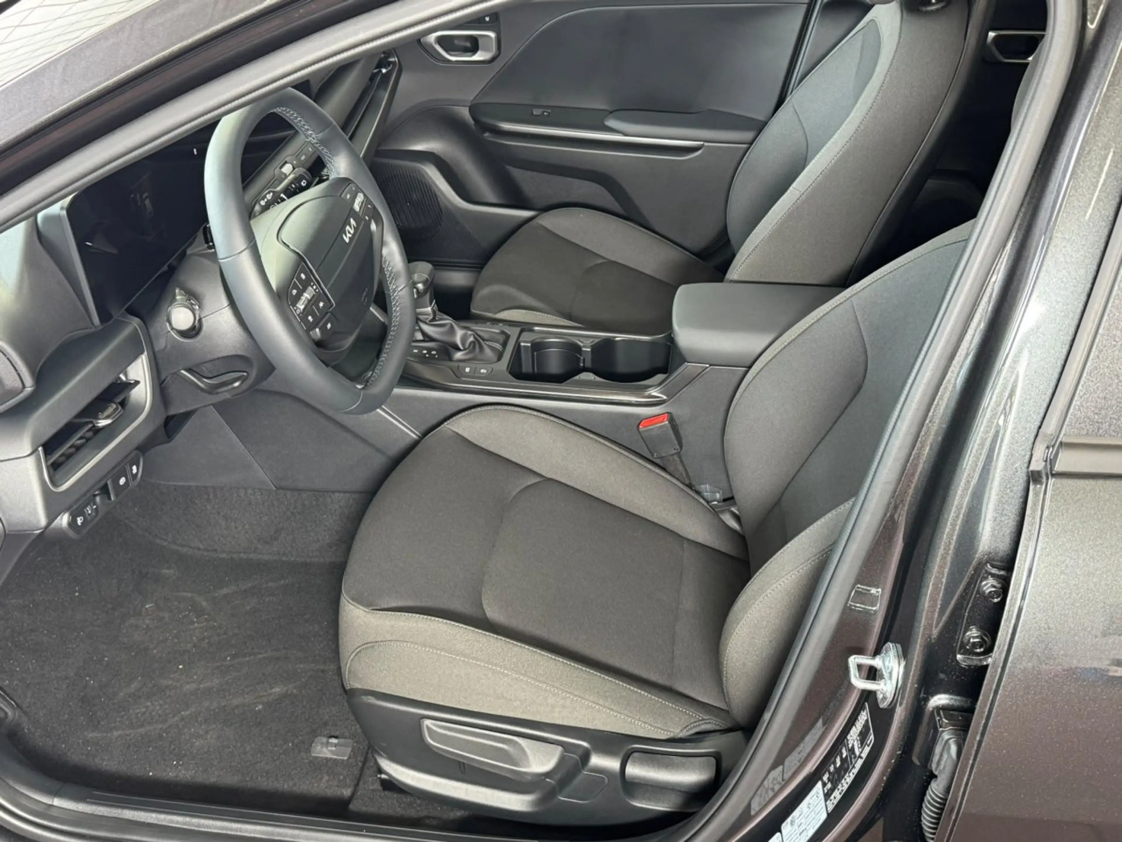Kia K4 1.6 7DCT 150PS Spin/Vision SHZ+LKHZ+LED — photo 8