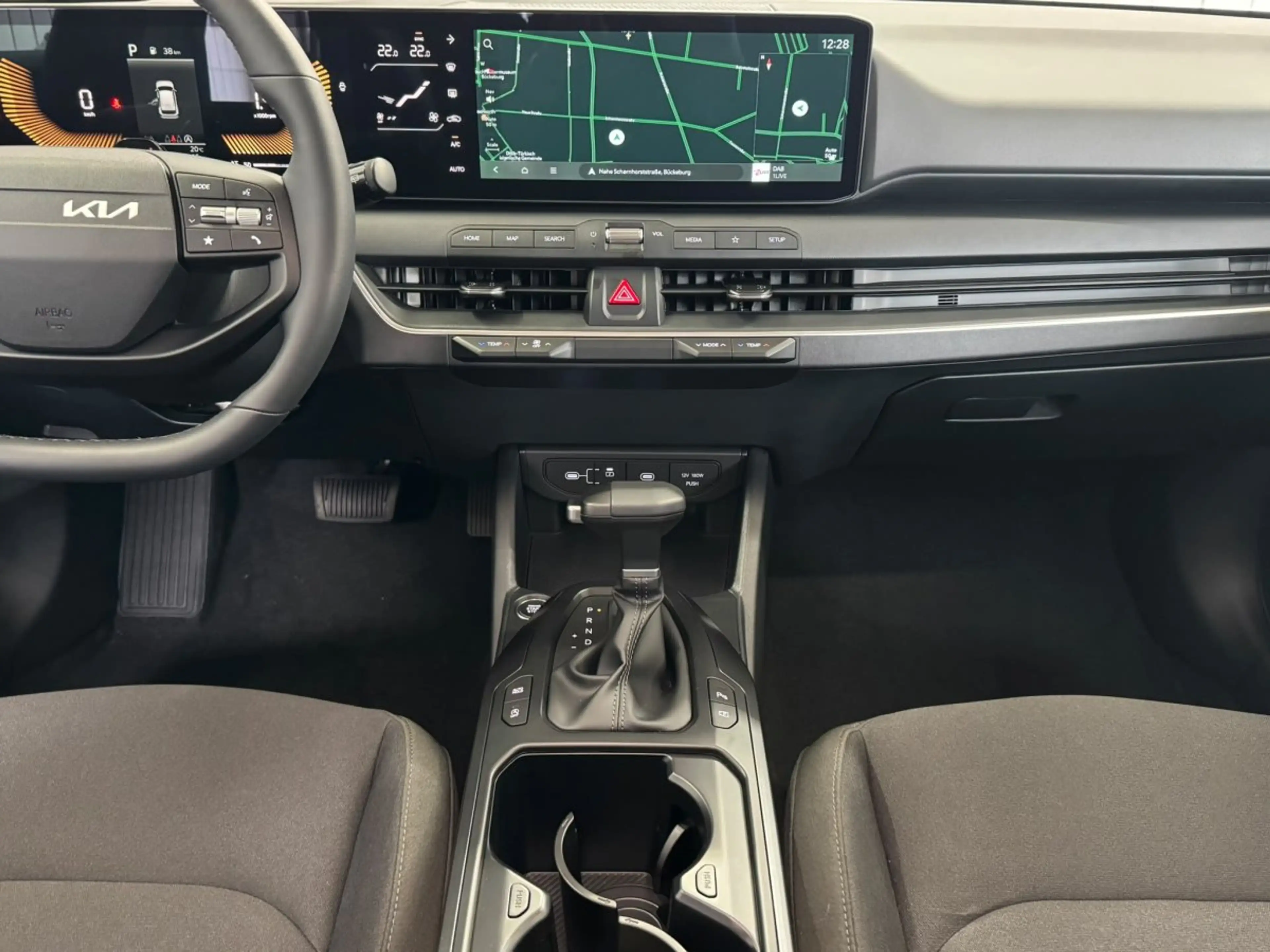 Kia K4 1.6 7DCT 150PS Spin/Vision SHZ+LKHZ+LED — photo 31