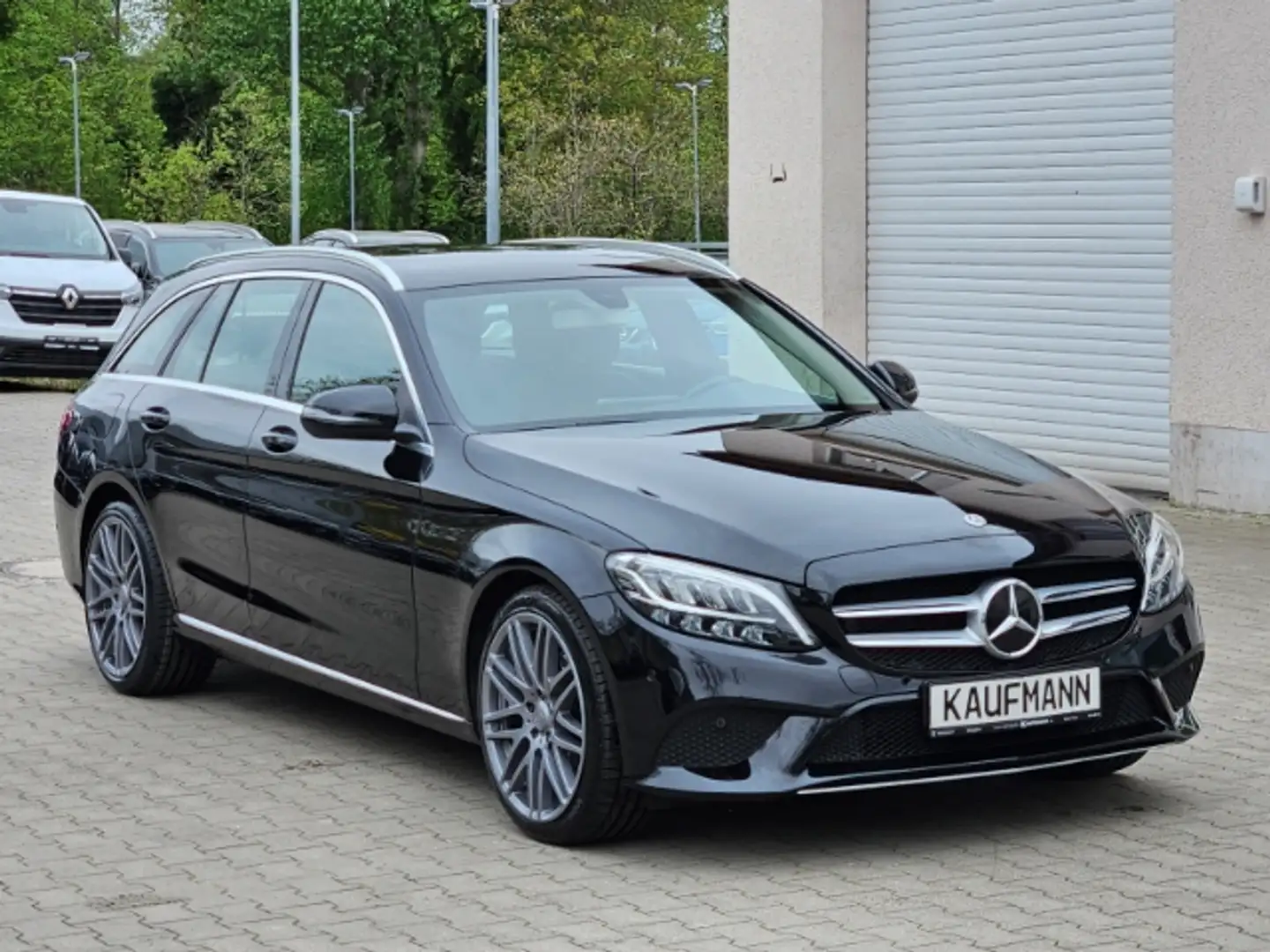 Mercedes-Benz C 200 T-Modell Avantgarde Navi ACC El. Heckklappe Mehrzo Negru - 1