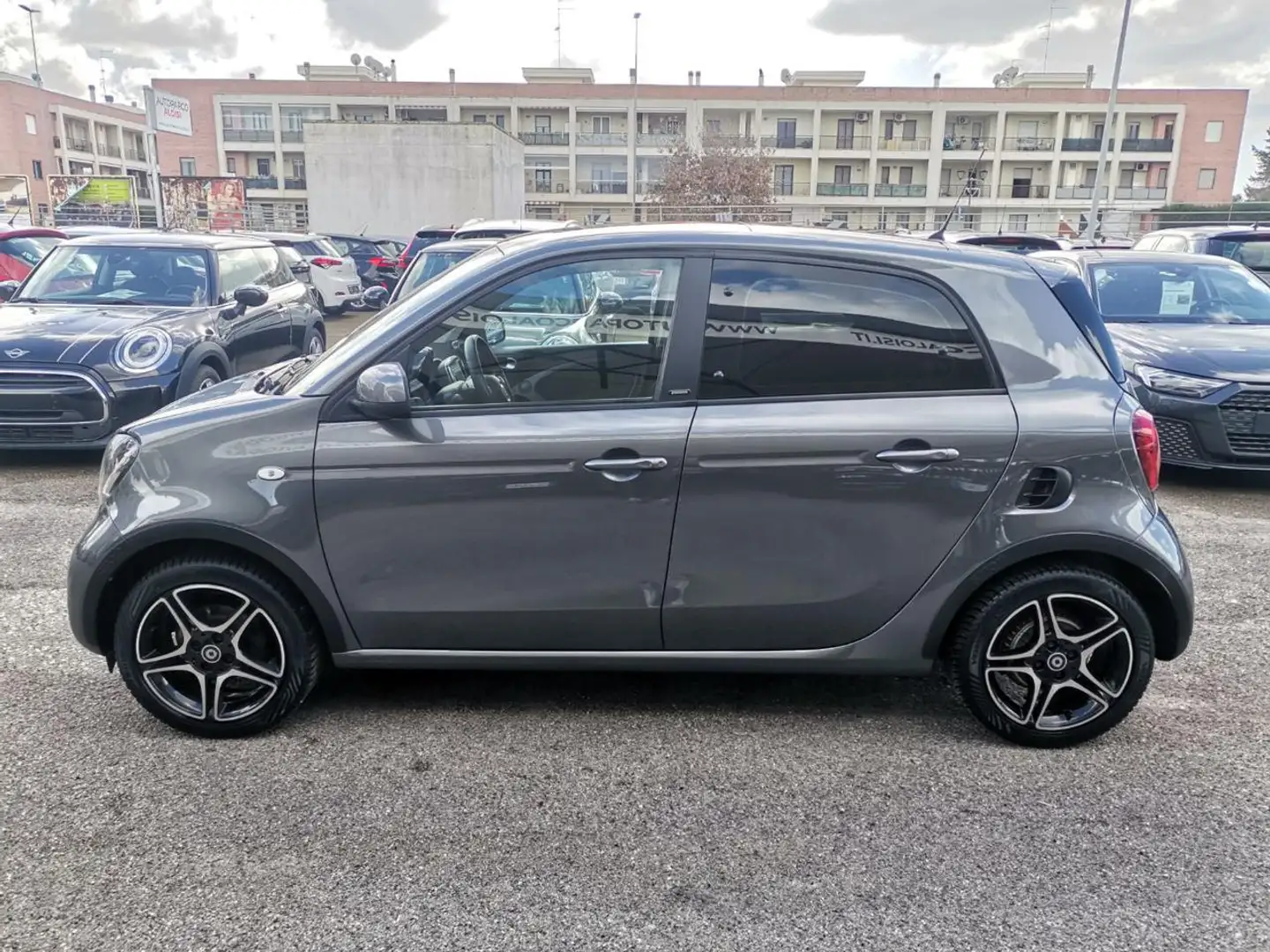 smart forFour 90 0.9 Turbo twinamic Passion Grigio - 2