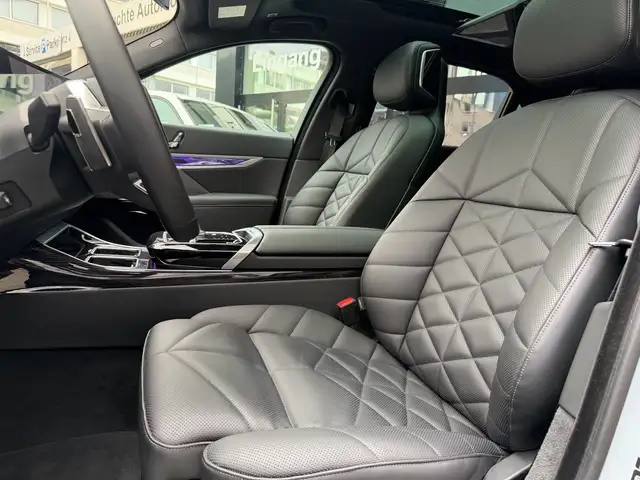 BMW M view 15