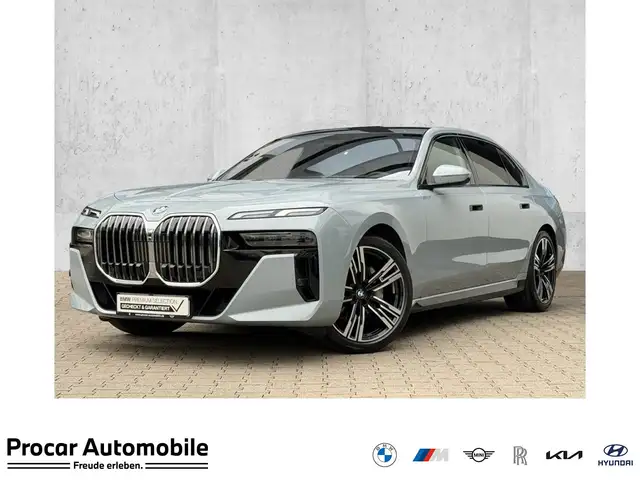 BMW M main image
