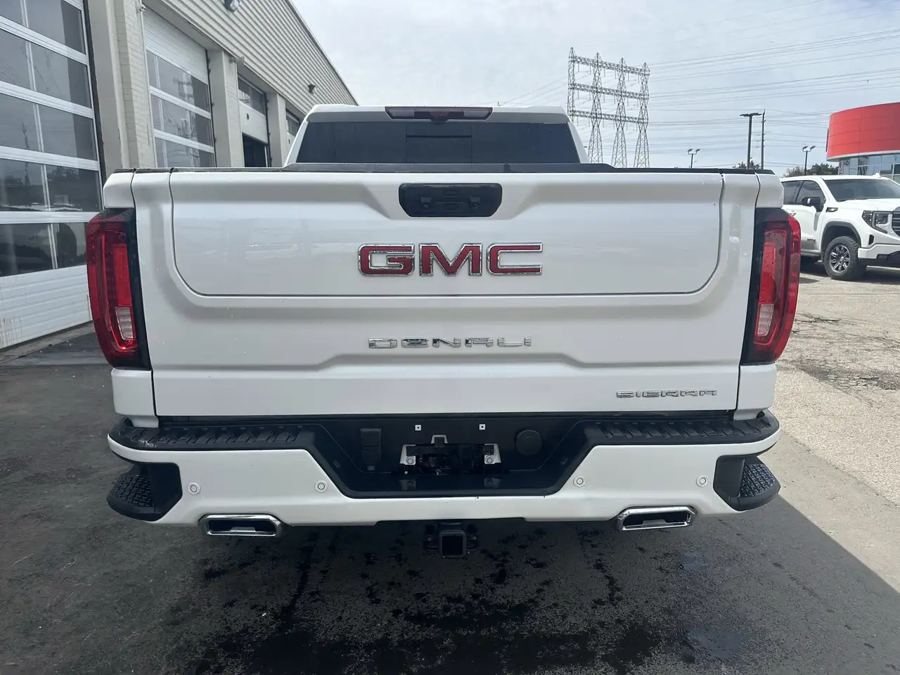 GMC Sierra 1500 снимка GMC Sierra 1500
