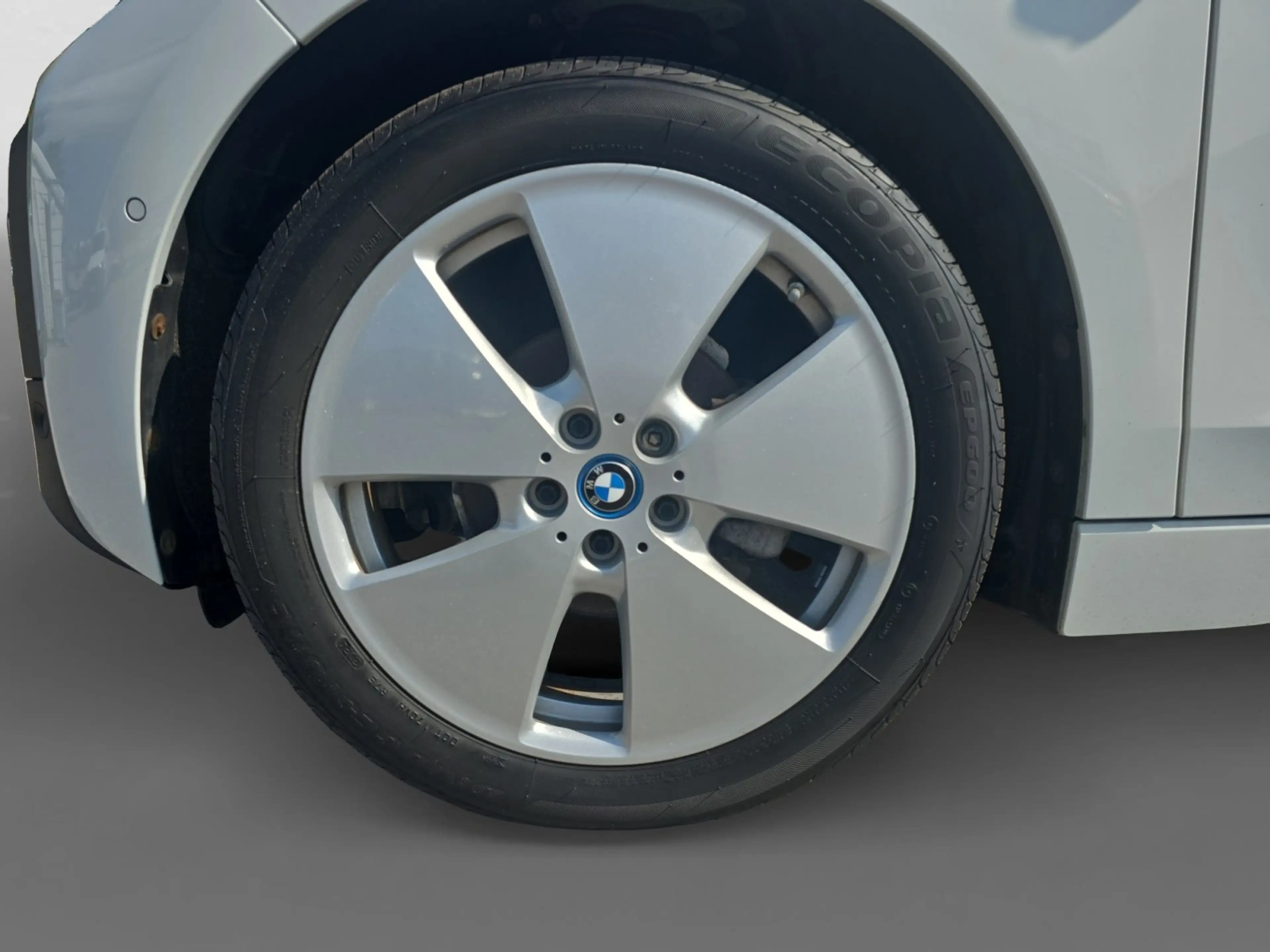 BMW i3 Basis — photo 9