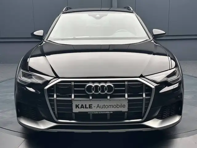 Audi A6 Allroad view 8