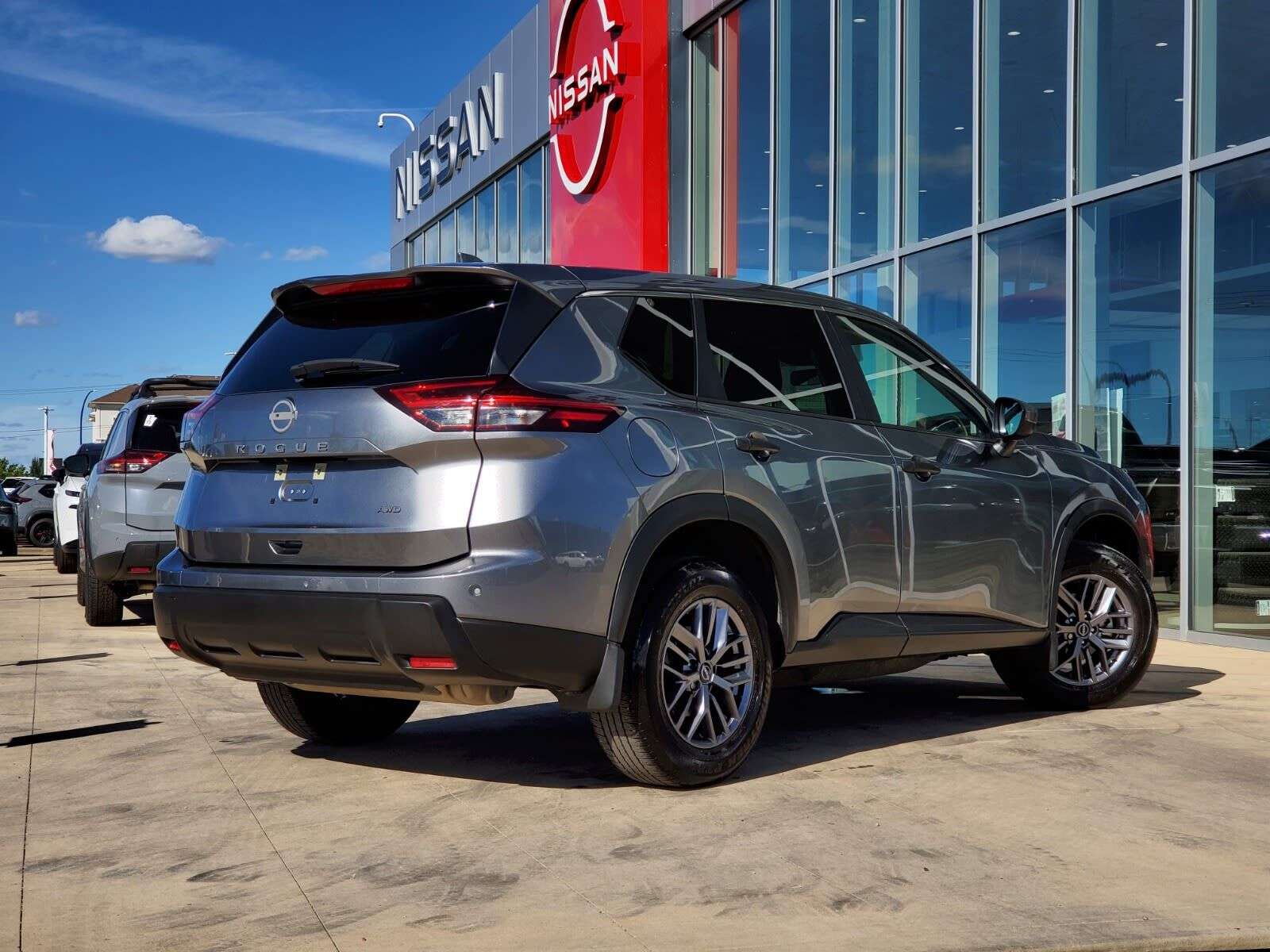 2024 Nissan Rogue Certified, Awd, Heated Seats, Remote Start, Blind — снимка 1