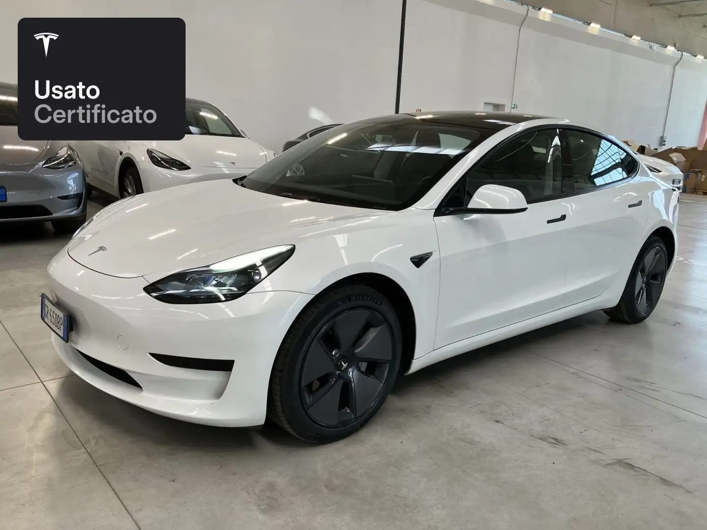 Tesla Model 3 Rear-Wheel Drive Weiß - 1