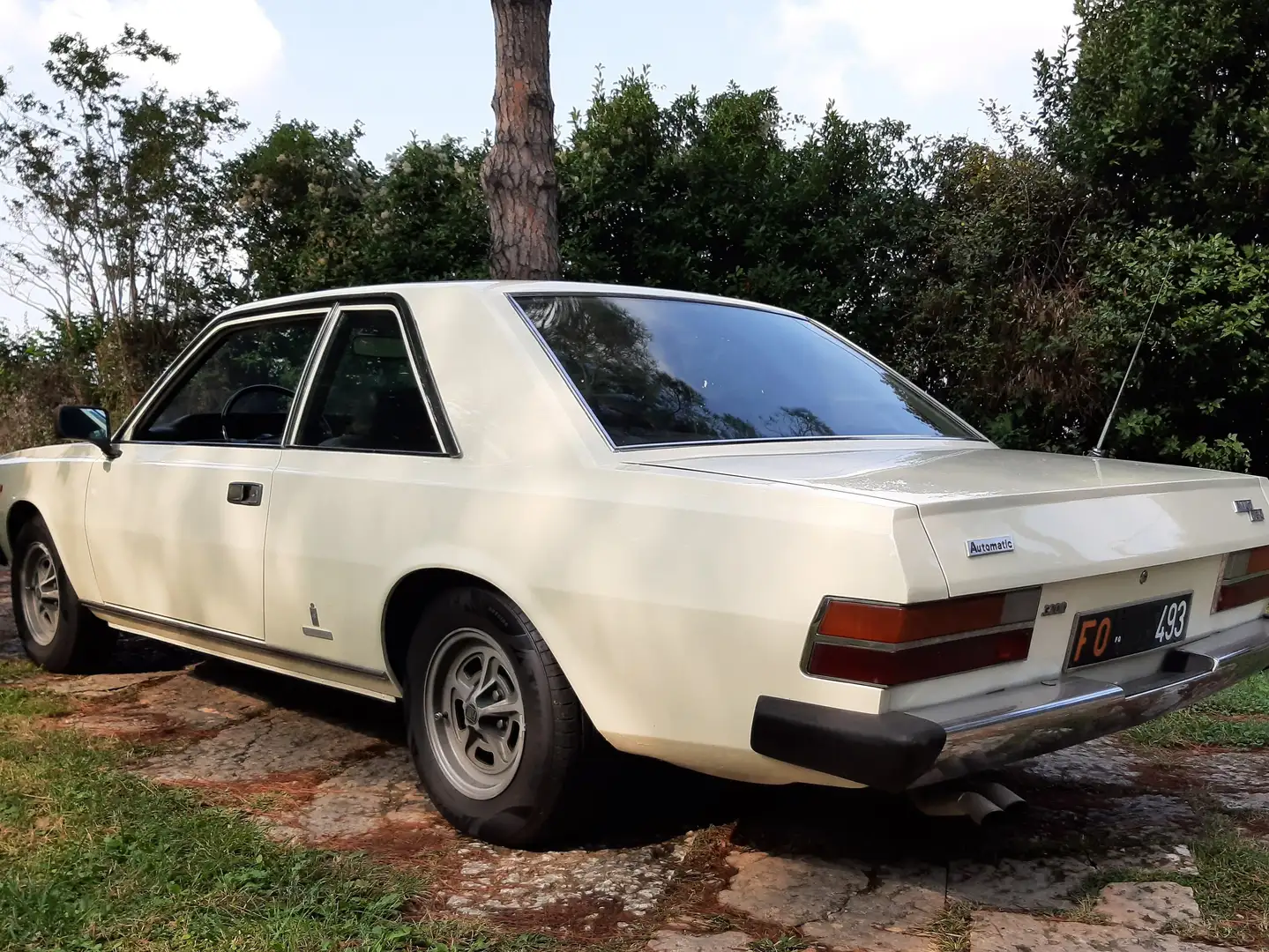 Fiat 130 COUPE ASI TARGA ORO Wit - 2