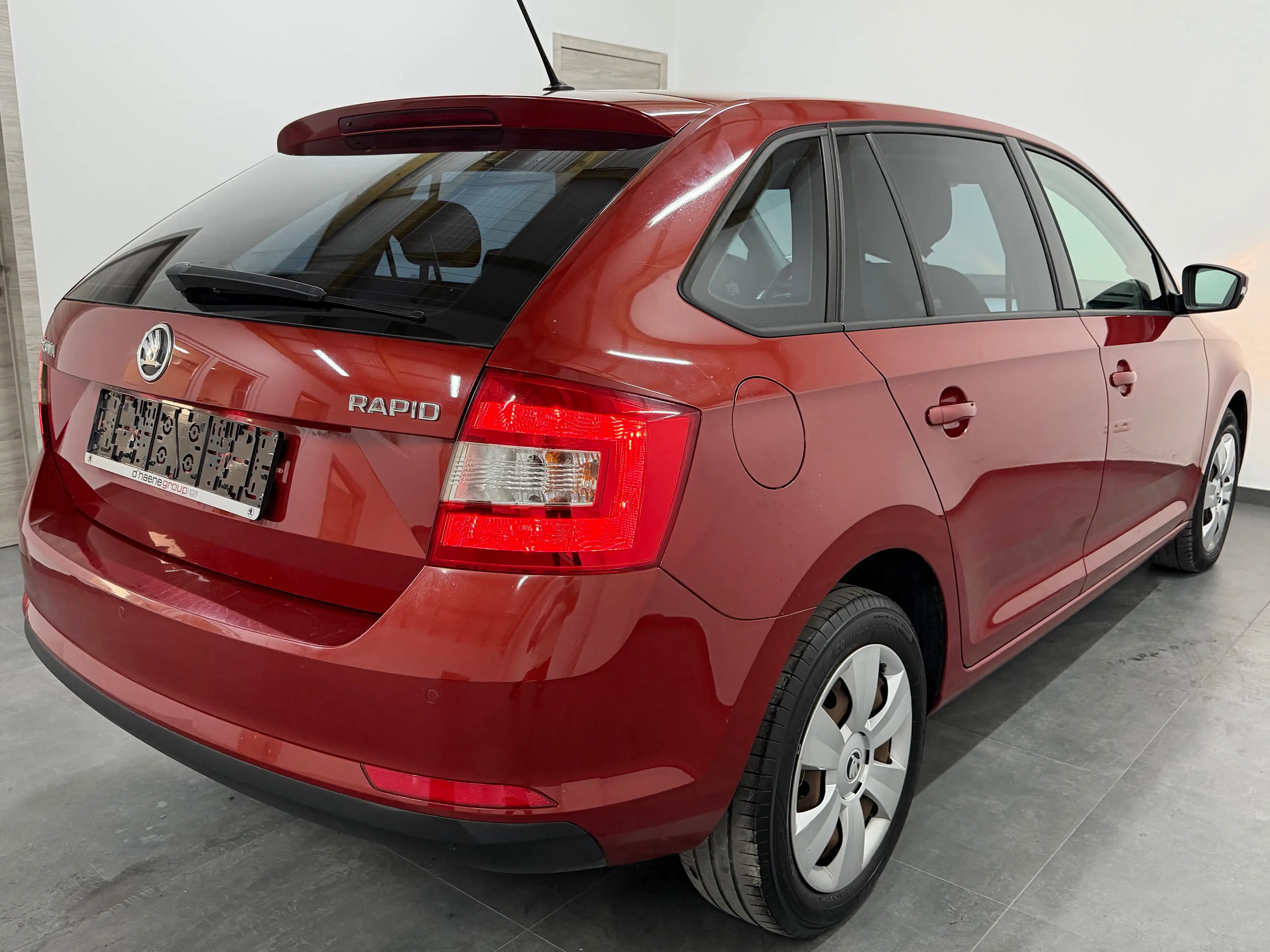 Skoda Rapid/Spaceback Rapid 1.2 TSI 1erMain - Airco - Navi - Carnet — photo 6