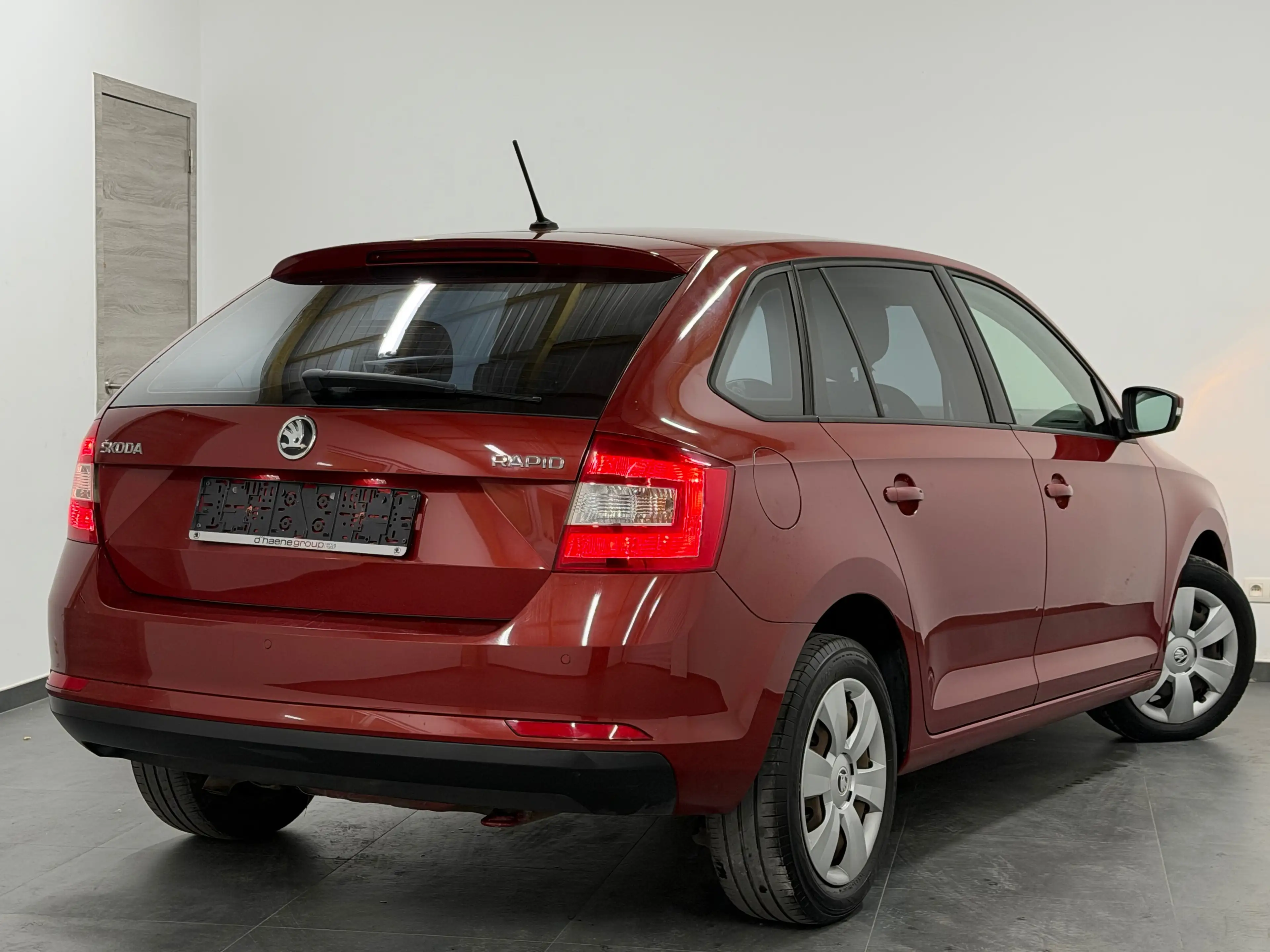 Skoda Rapid/Spaceback Rapid 1.2 TSI 1erMain - Airco - Navi - Carnet — photo 3