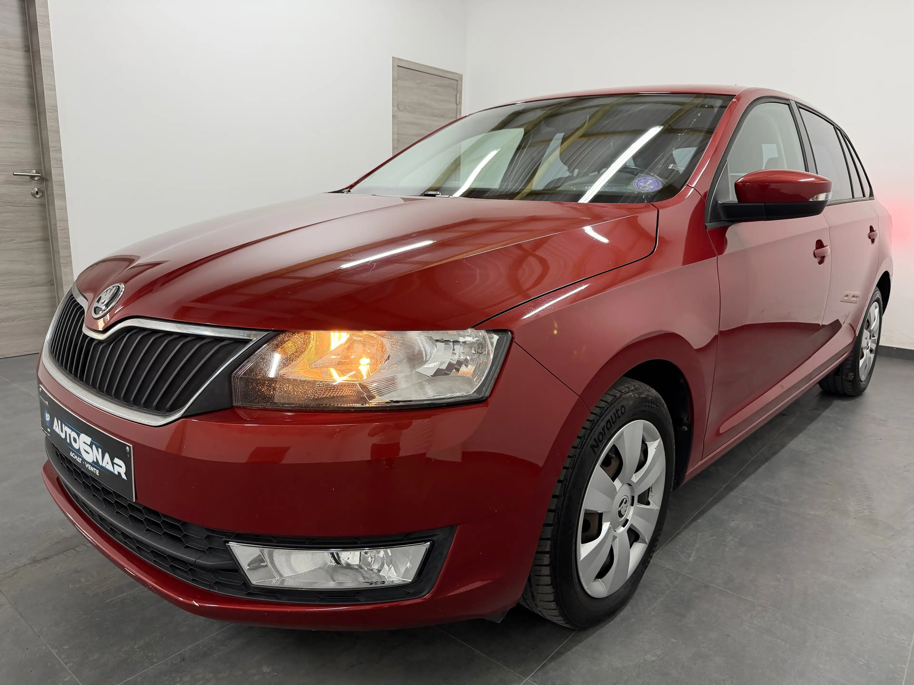 Skoda Rapid/Spaceback Rapid 1.2 TSI 1erMain - Airco - Navi - Carnet — photo 5