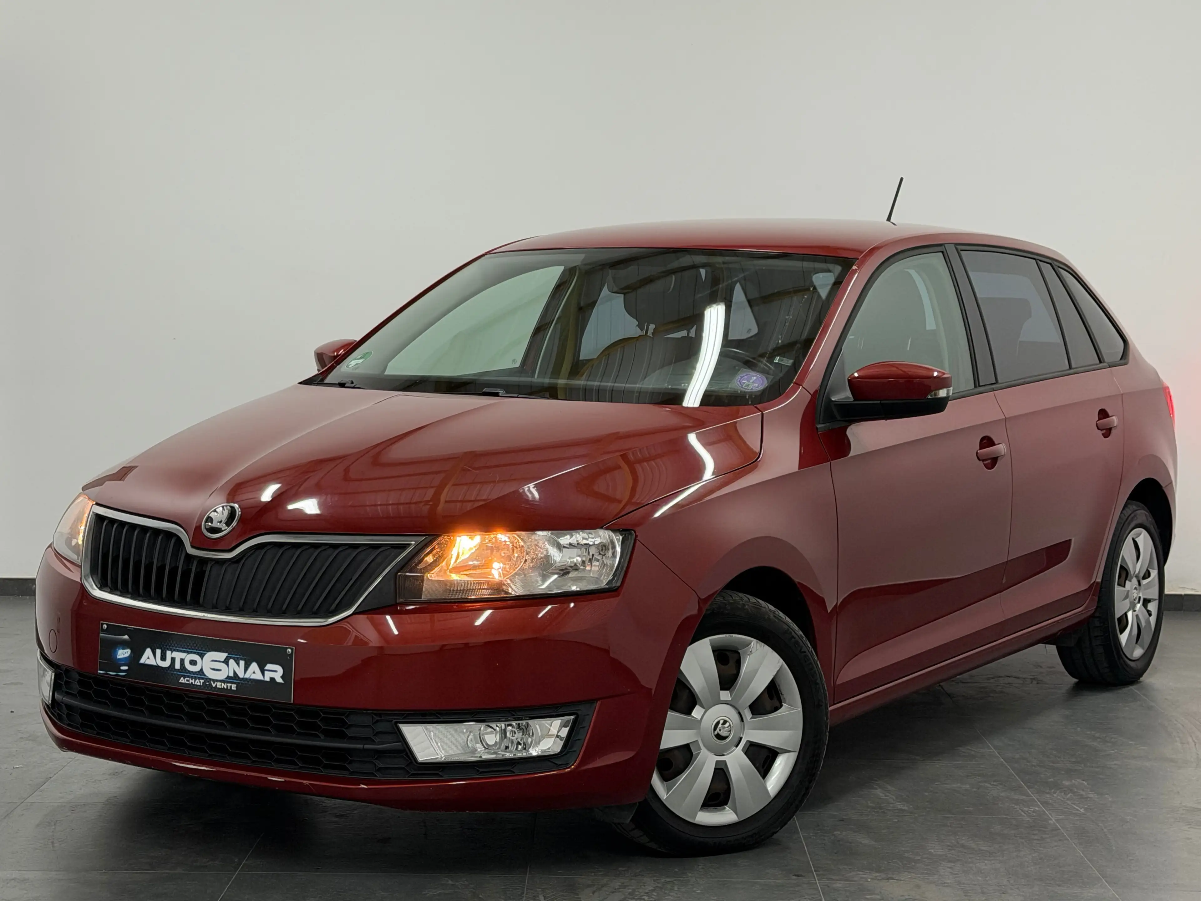 Skoda Rapid/Spaceback Rapid 1.2 TSI 1erMain - Airco - Navi - Carnet — photo 4
