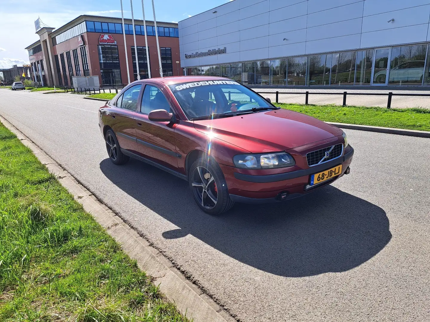 Volvo S60 2.4 Edition Rot - 1