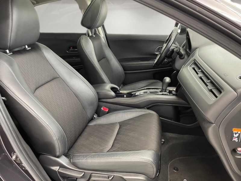 Honda HR-V 1.5 Executive CVT *AUT*PANO*NAVI* — photo 14
