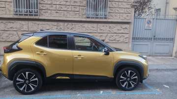 Yaris Cross Cross 1.5h Premiere fwd 116cv e-cvt