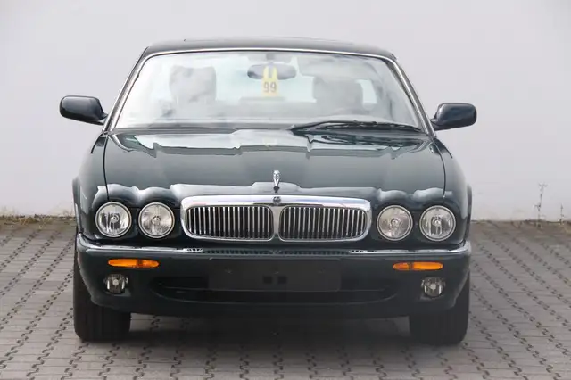 Jaguar XJ 4.0 Sovereign 2 Jahre Garantie
