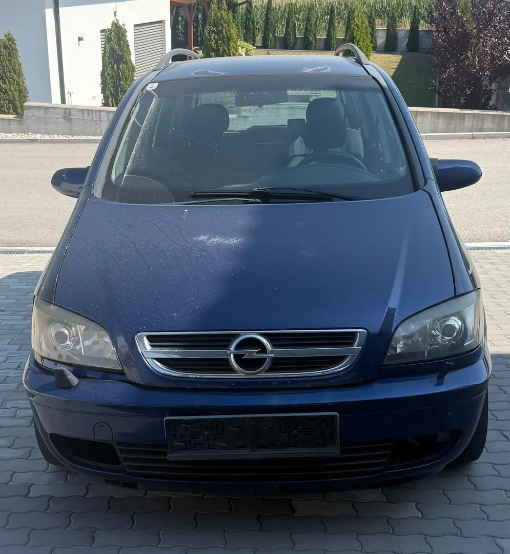 Opel Zafira Blau - 1