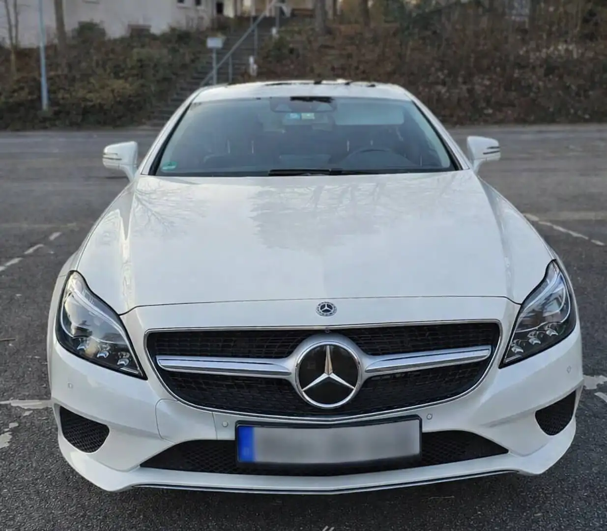 Mercedes-Benz CLS 220 Shooting Brake 220 d 9G-TRONIC 360°KAM/LED Weiß - 2
