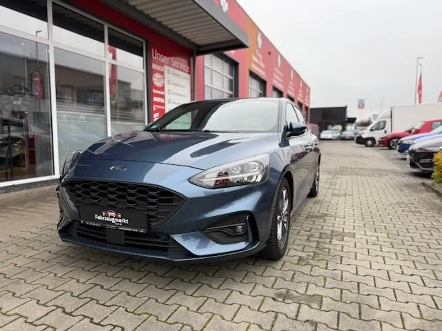 Ford Focus ST-Line Automatik Anhängerkupplung Blau - 1