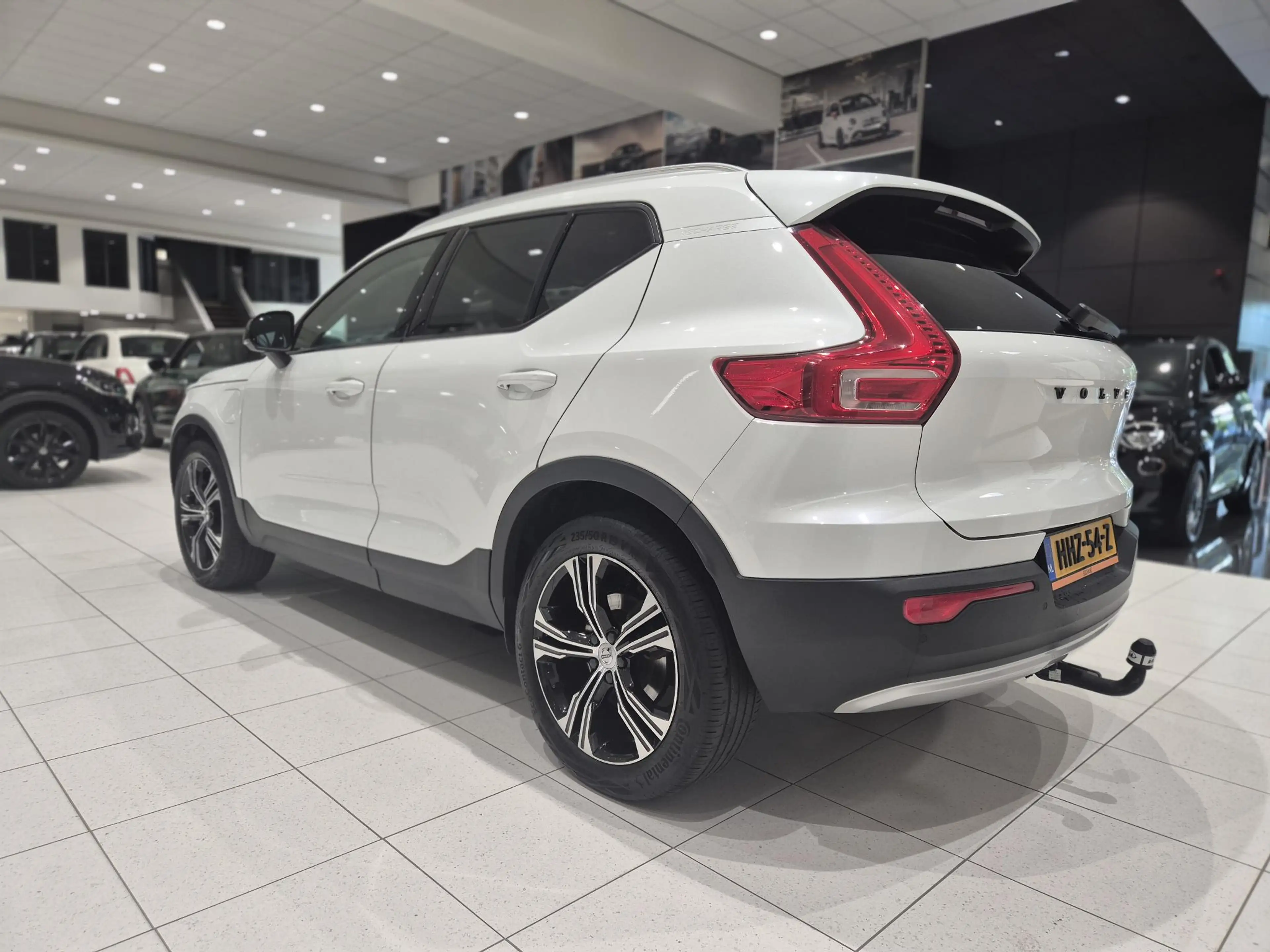 Volvo XC40 1.5 T5 Recharge Inscription | Trekhaak | Panoramad — photo 6
