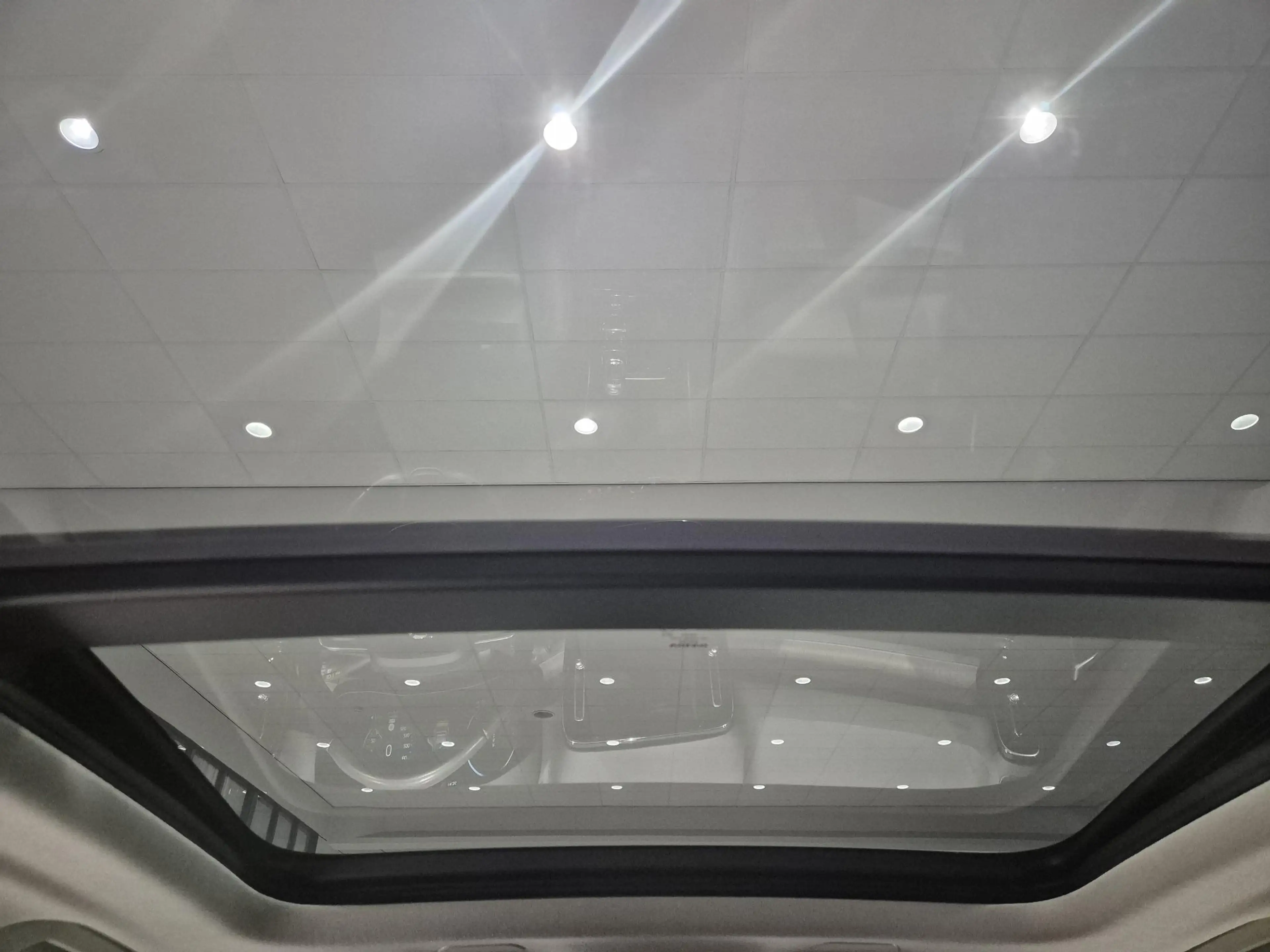 Volvo XC40 1.5 T5 Recharge Inscription | Trekhaak | Panoramad — photo 25