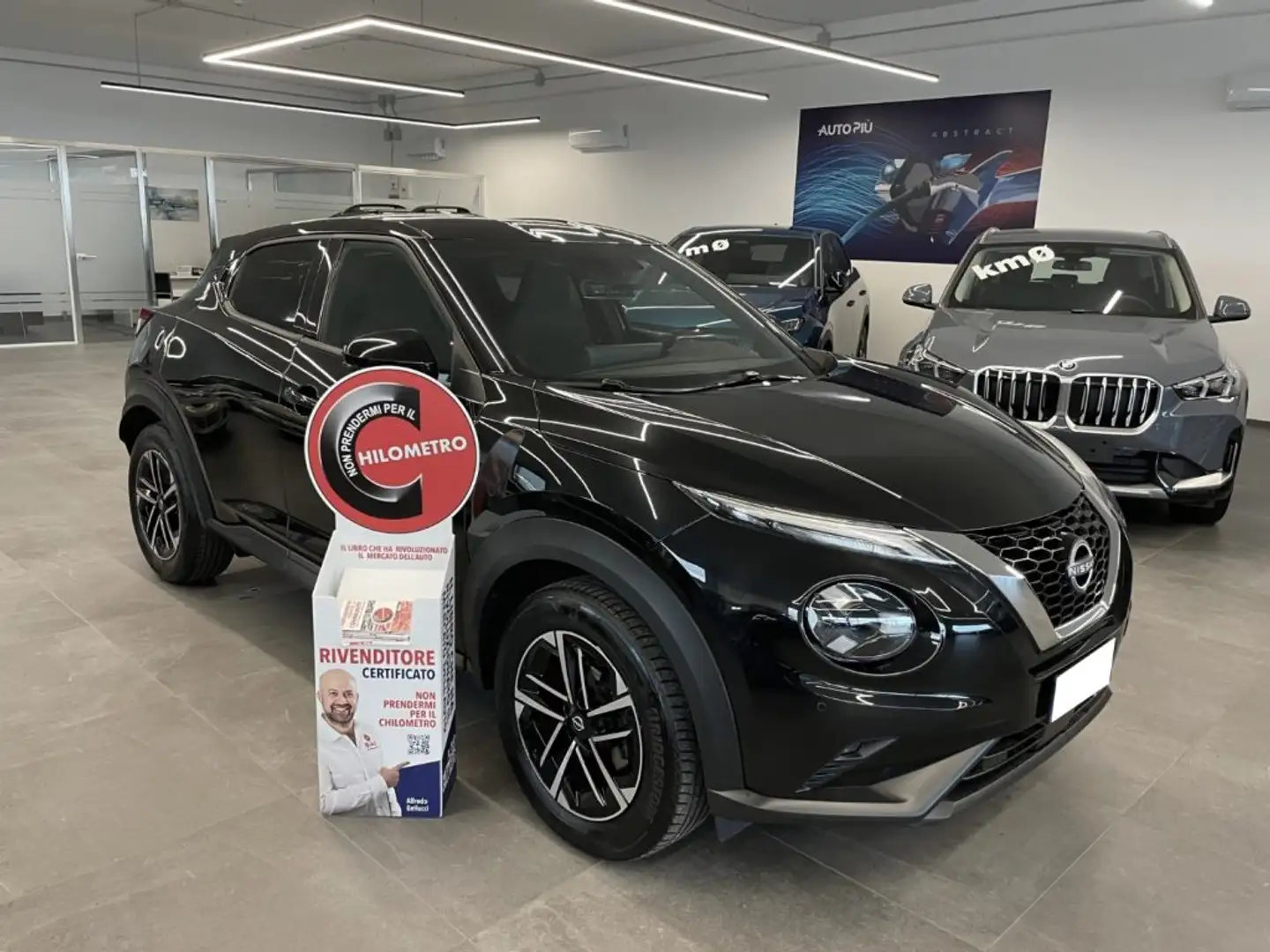 Nissan Juke 1.0 DIG-T 114 CV DCT N-Connecta Noir - 1
