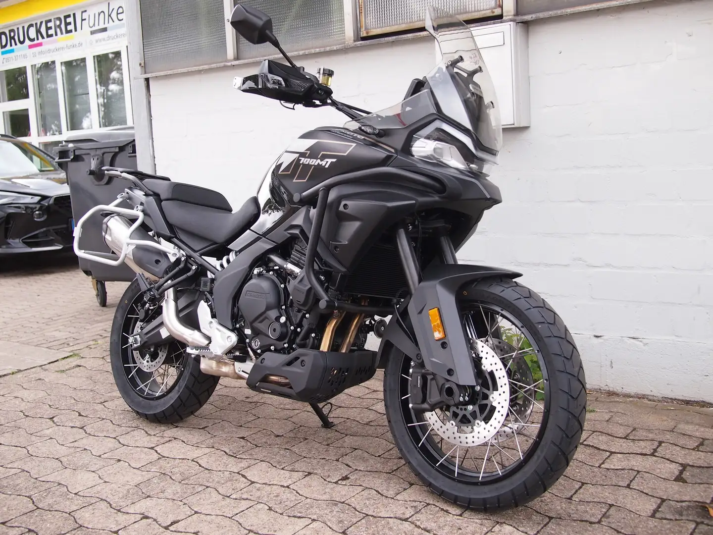 CFMOTO 700 MT 4 Jahre Garantie! 2025er SOFORT lieferbar! Noir - 1