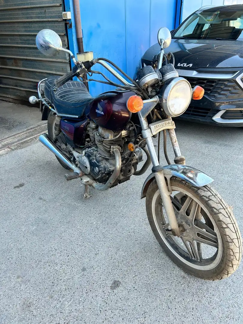 Honda CM 400 Custom 400 Rouge - 1