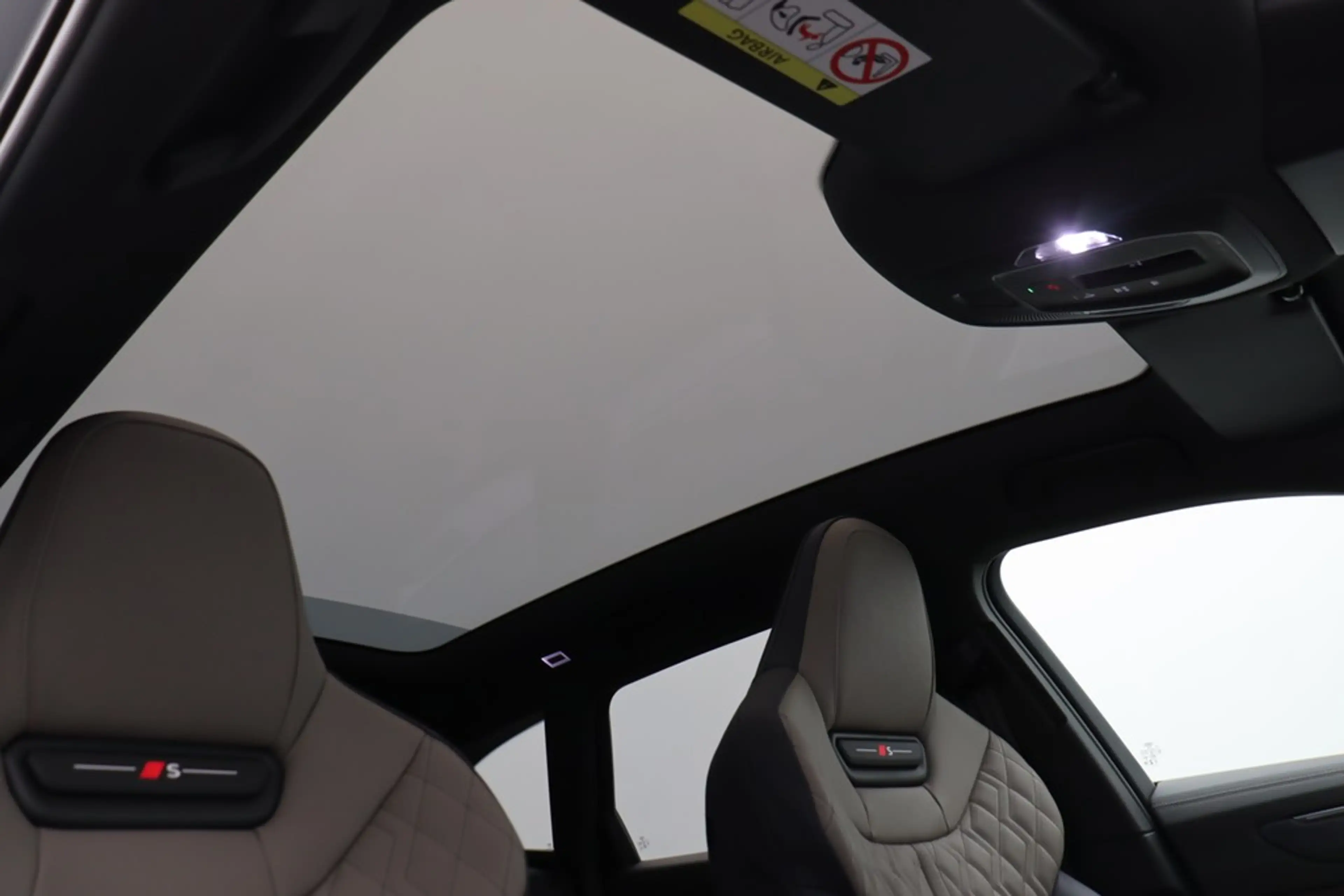 Audi A6 allroad TDI quattro 220 kW **Exclusive** AHK, Pano, Tec... — photo 14