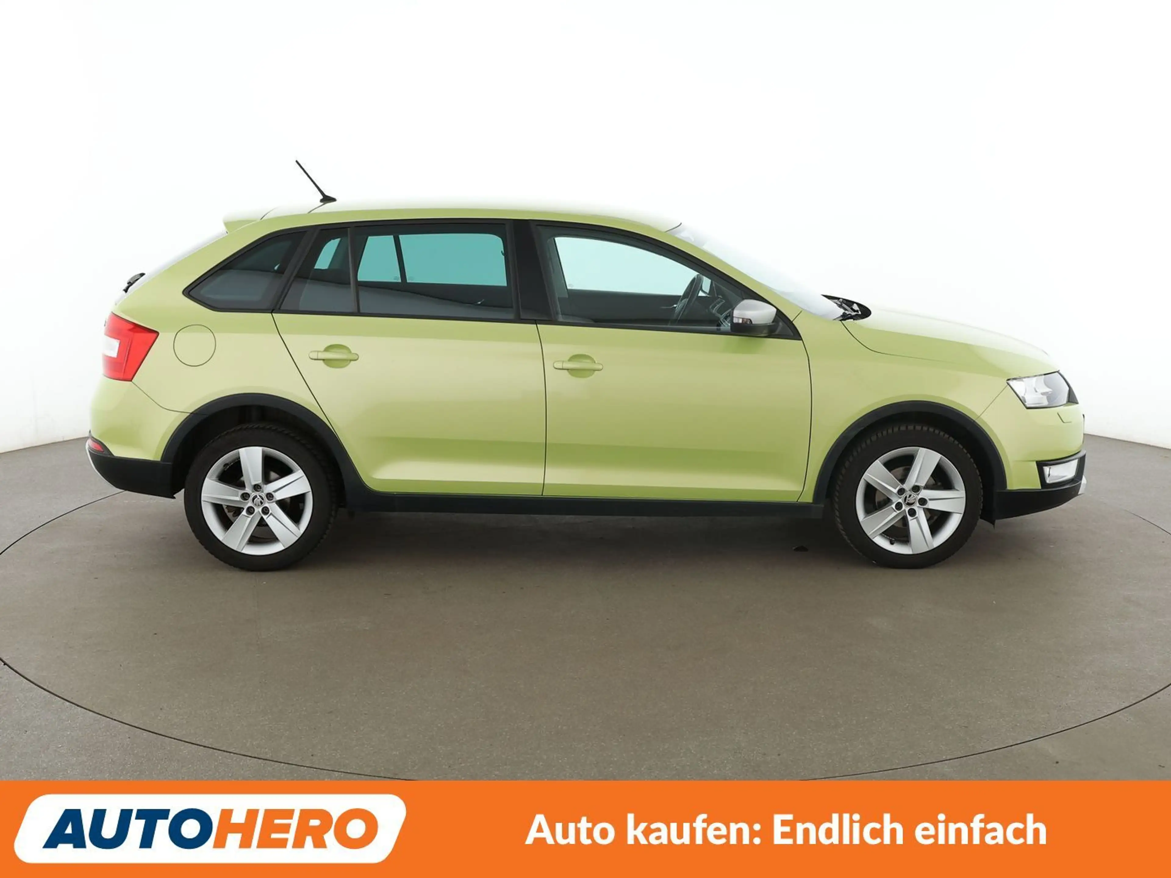 Skoda Rapid/Spaceback 1.2 TSI ScoutLine*XENON*PDC*SHZ*KLIMA* — photo 7