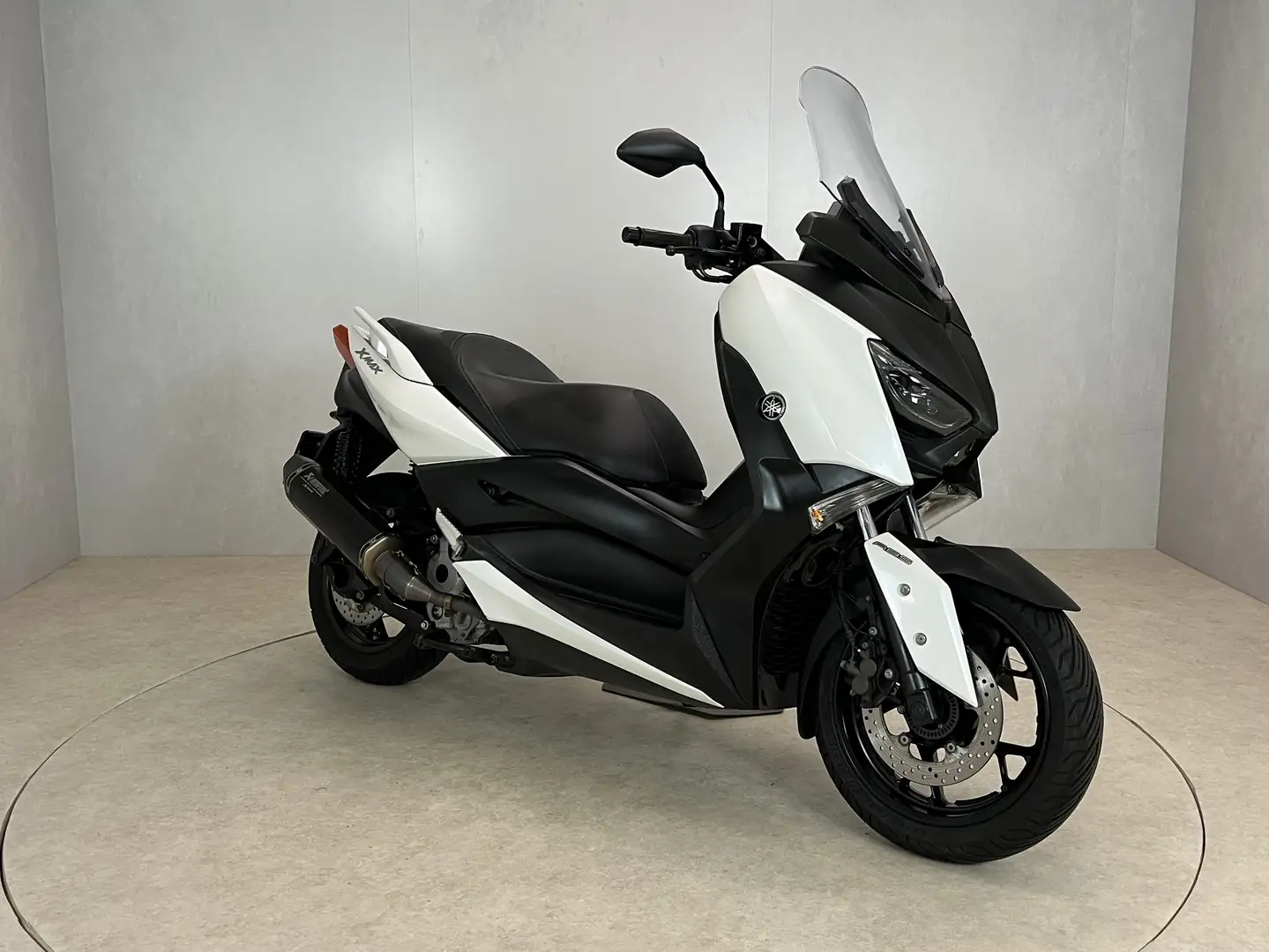 Yamaha X-Max 300 ABS Wit - 2