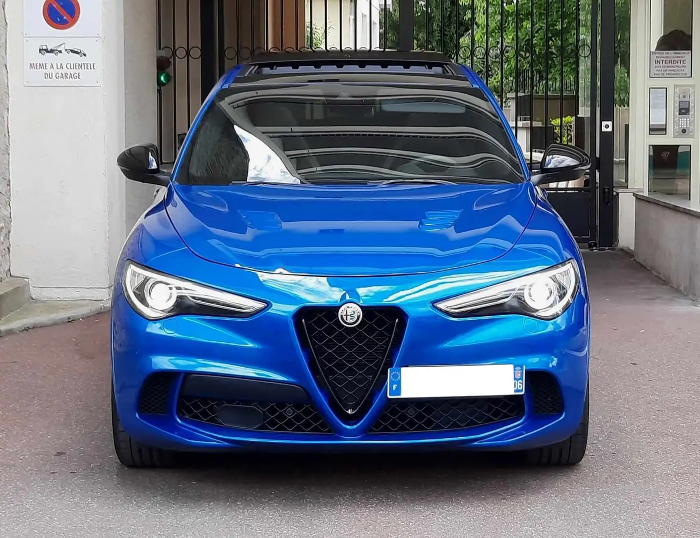Alfa Romeo Stelvio 2.9 V6 510ch Q4 AT8 Quadrifoglio Bleu - 2