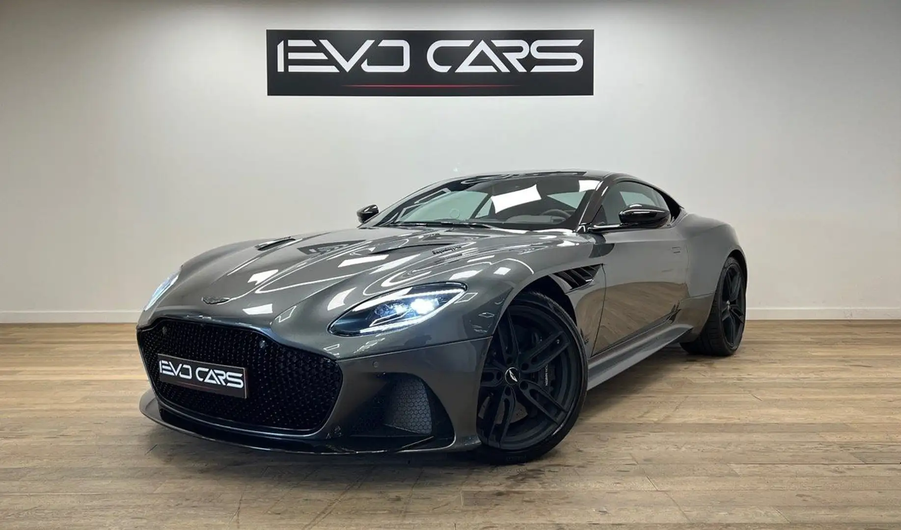Aston Martin DBS Superleggera V12 5.2 725 ch 1ère main / Caméra 360 Gris - 1