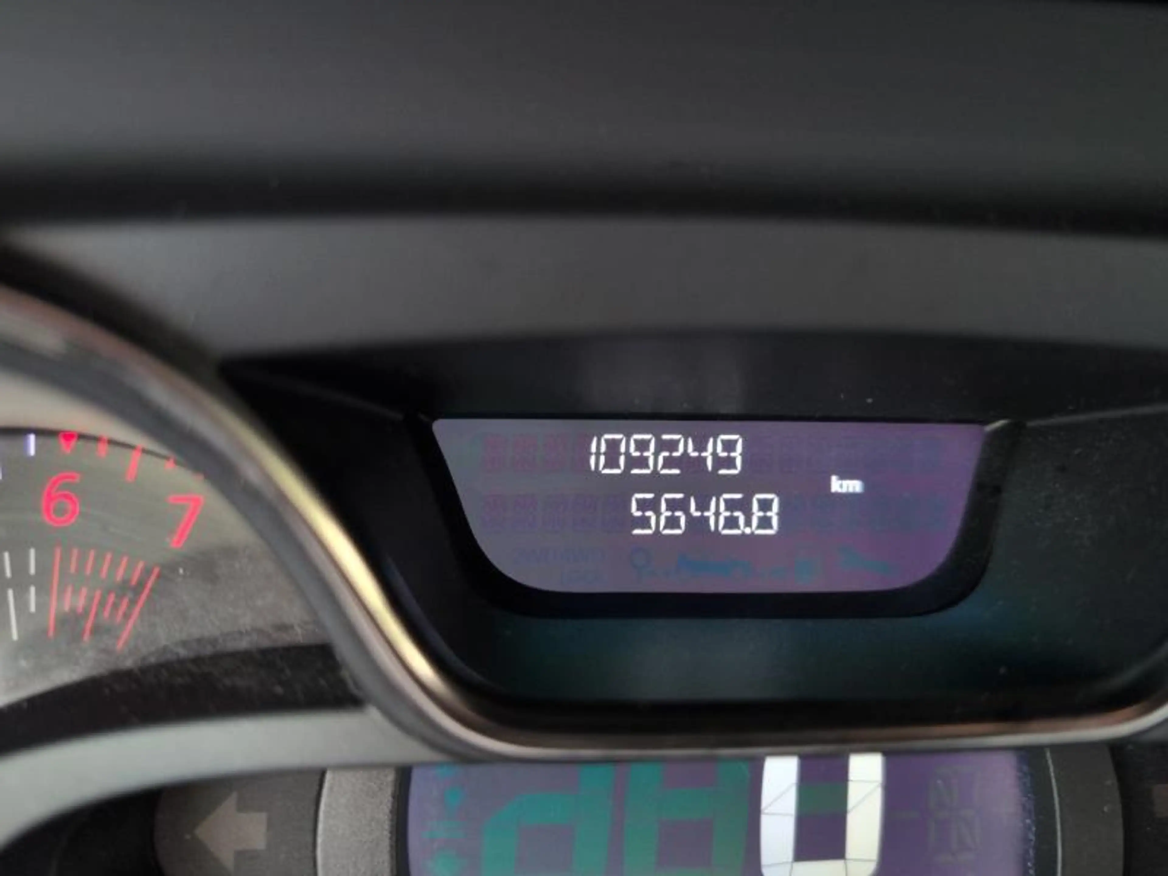 Renault Captur 0.9TCE 90cv 12/2017 Noir GPS Airco Jantes Cruise — photo 15