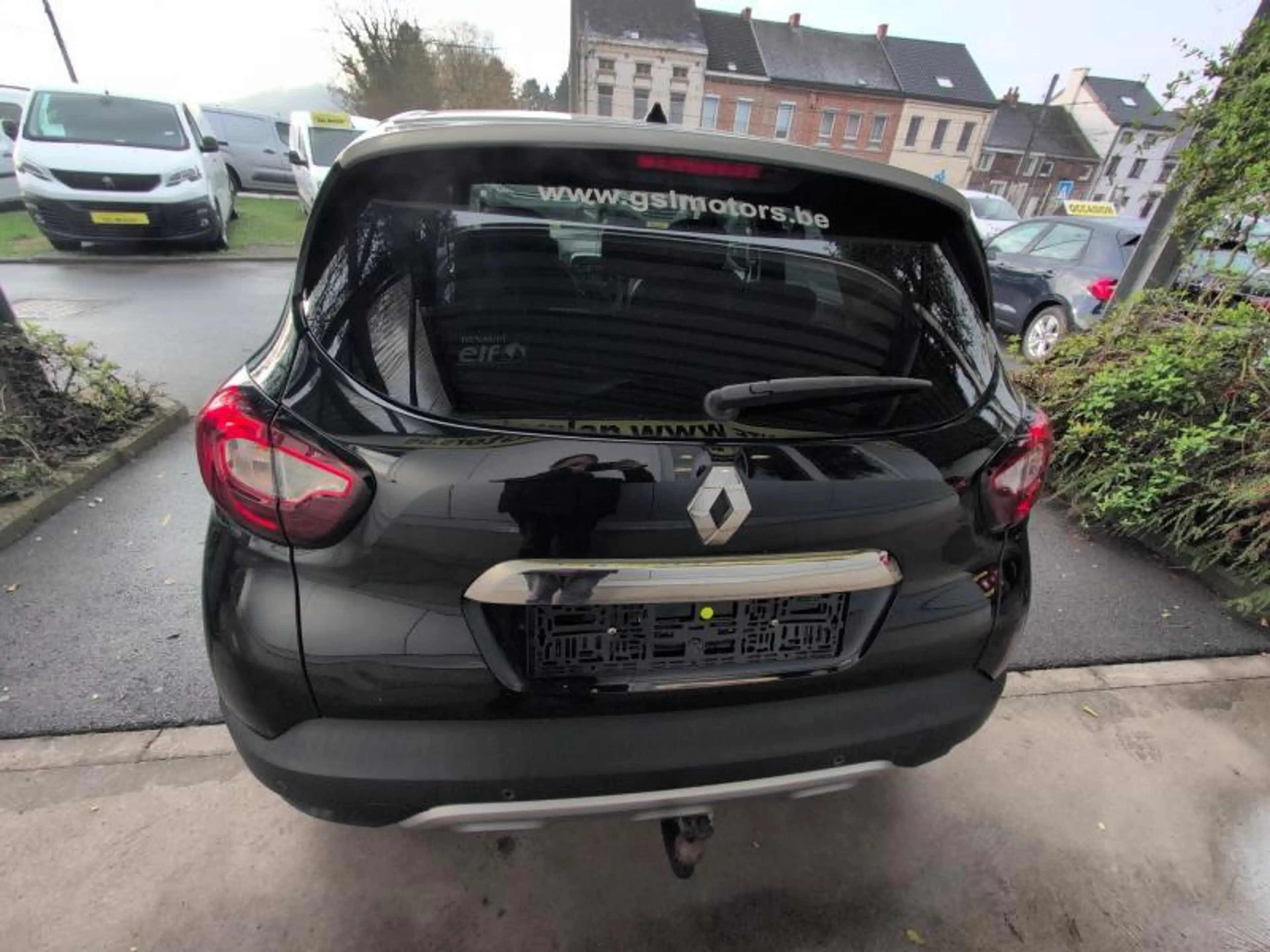 Renault Captur 0.9TCE 90cv 12/2017 Noir GPS Airco Jantes Cruise — photo 6