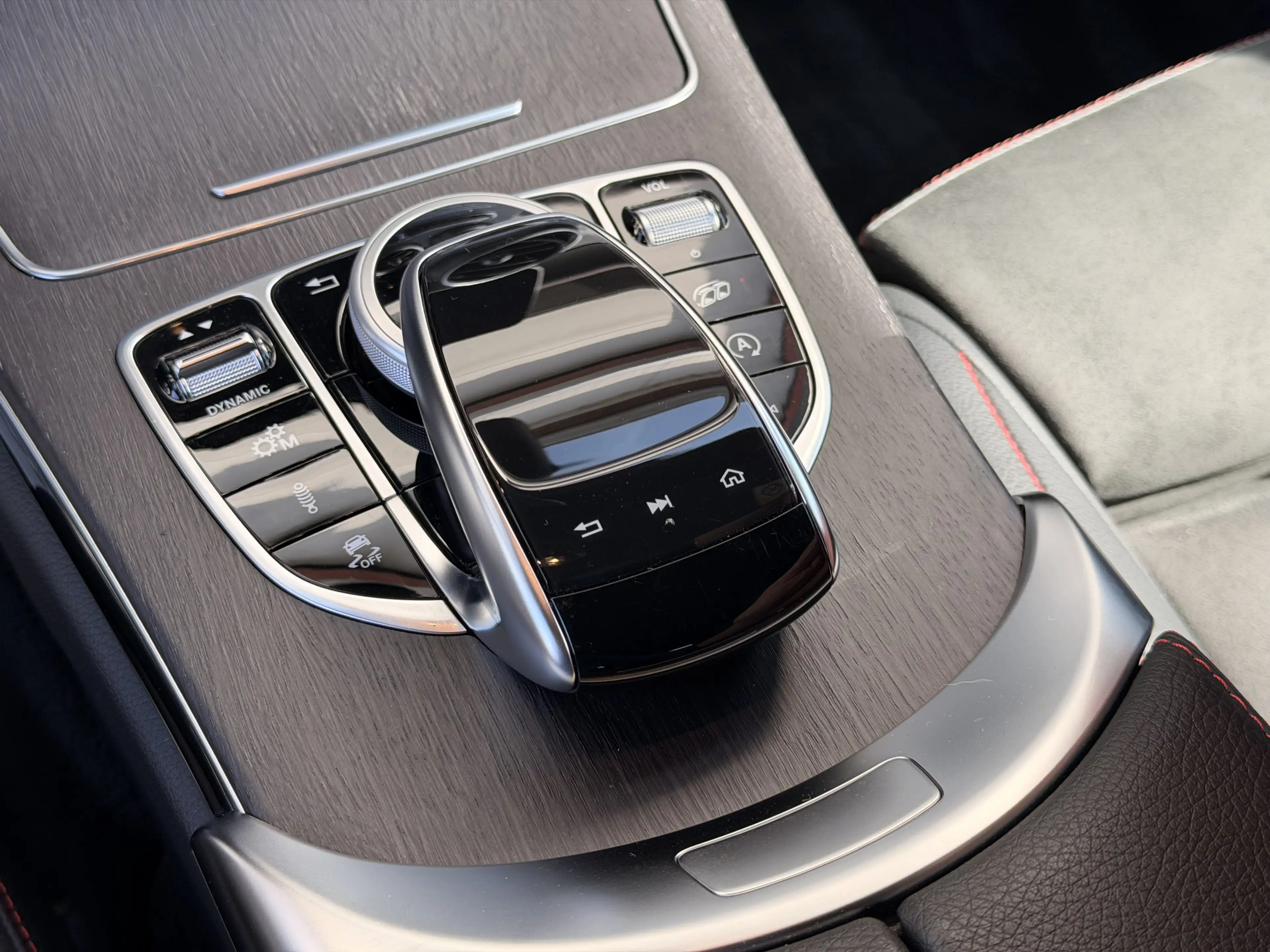 Mercedes-Benz C 43 AMG *4 MATIC*LED*NIGHT*VIRTUAL*R-KAMERA* — photo 15