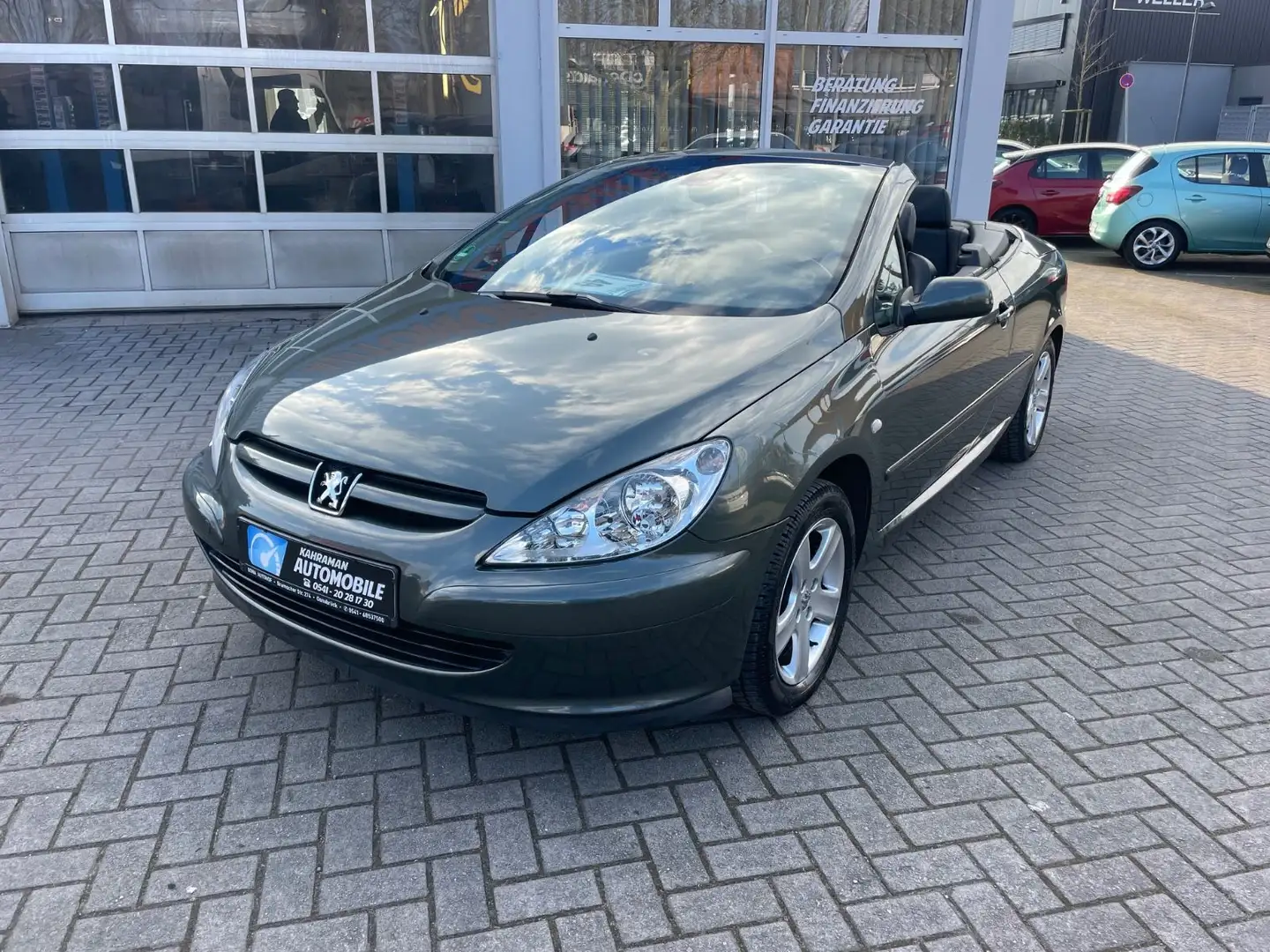 Peugeot 307 CC Cabrio-Coupe Basis**KLIMA*LEDER* Grau - 2