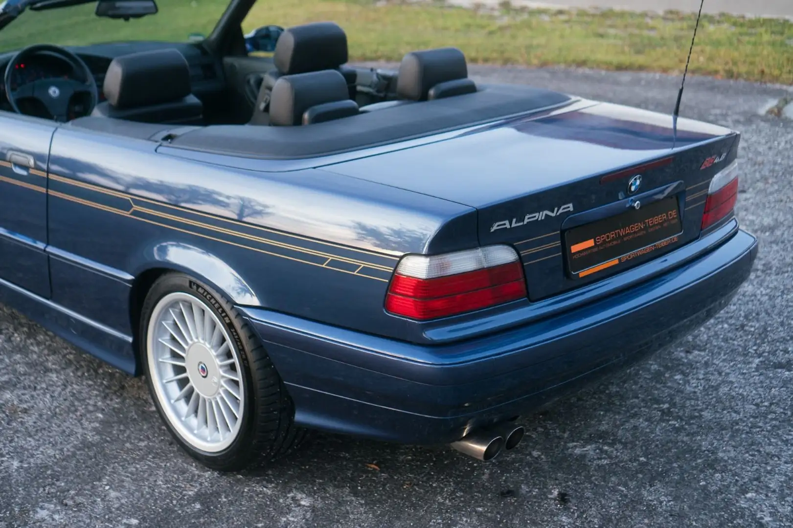 Alpina B8 4.6 Cabrio Blau - 2
